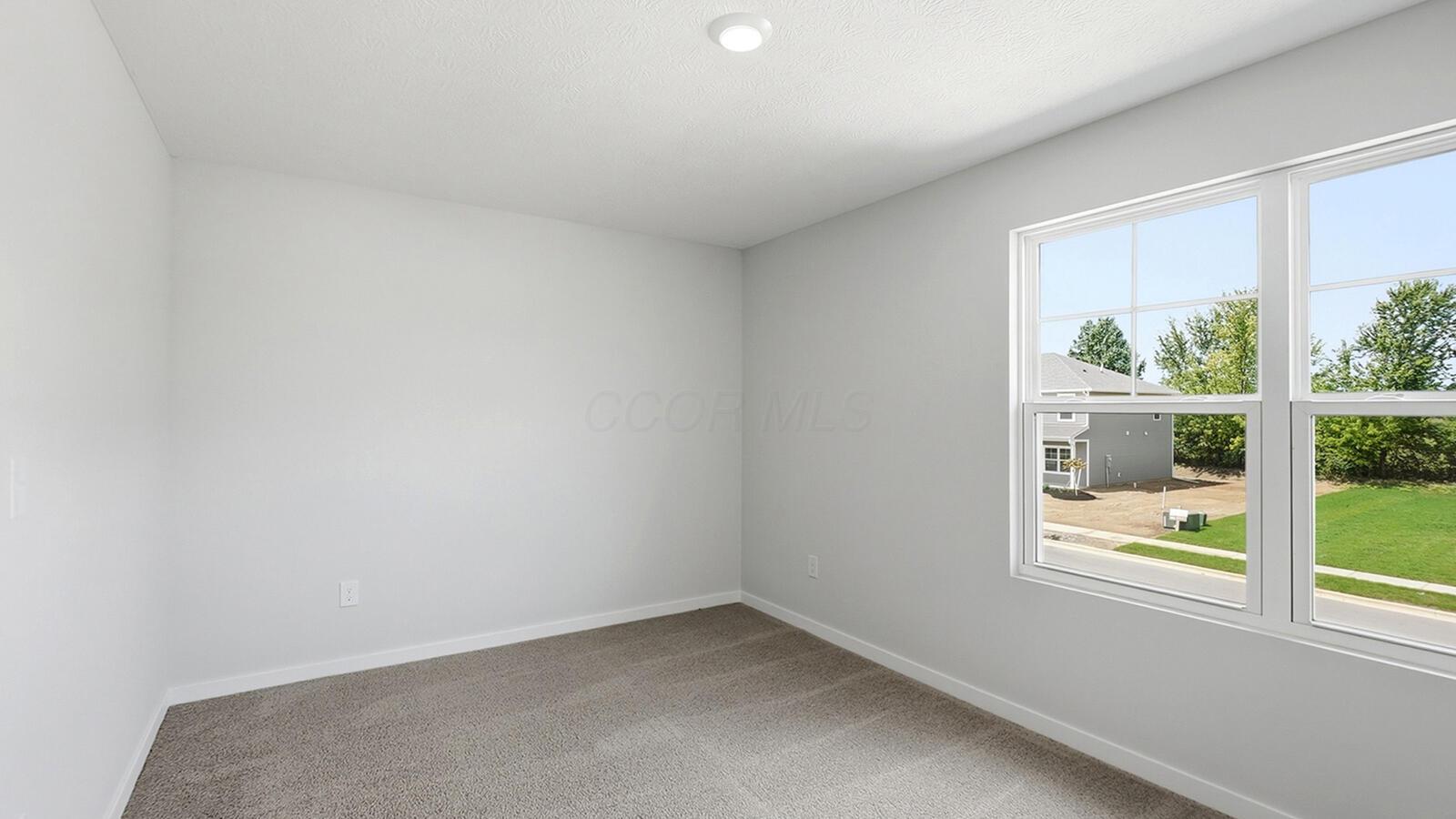 435 Jaret Way Property Photo 32