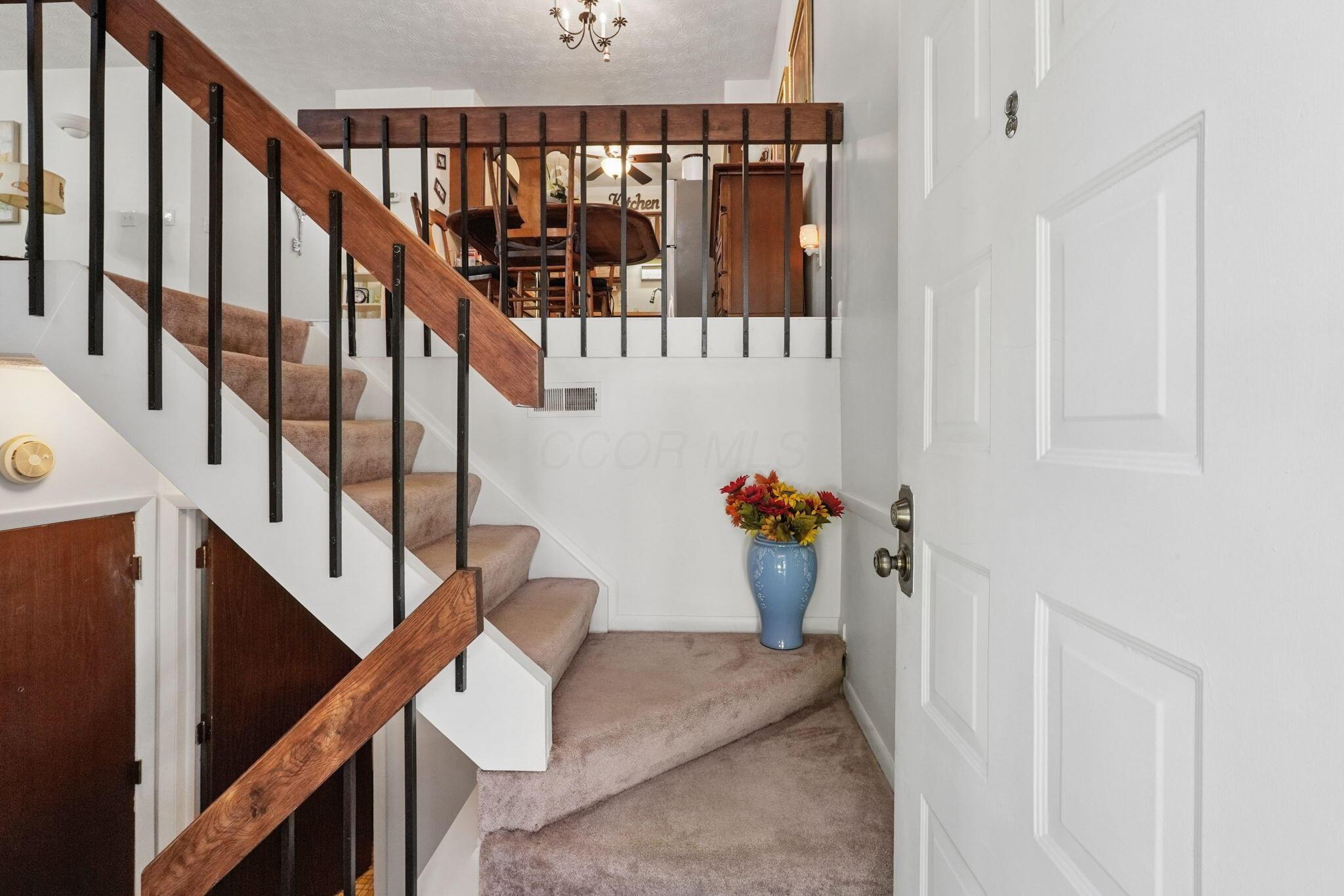 5643 Blendon Valley Drive Property Photo 7