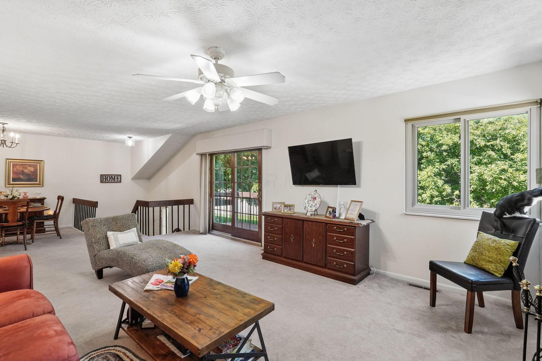 5643 Blendon Valley Drive Property Photo 9