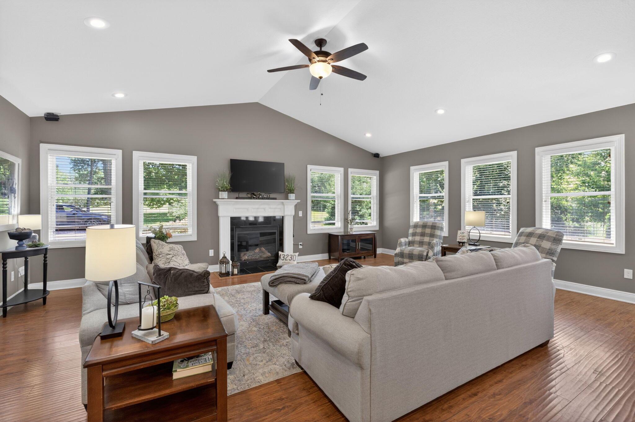 3951 Clotts Road Property Photo 4
