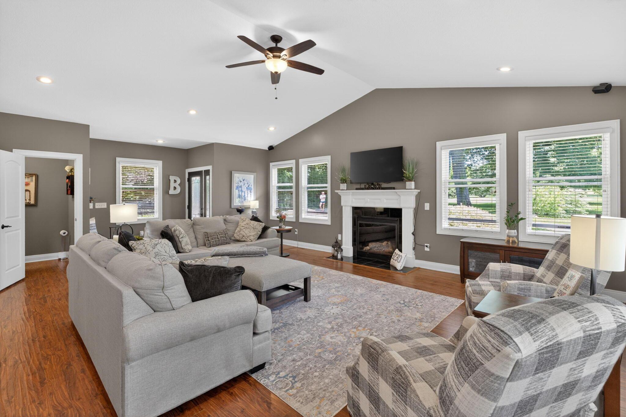 3951 Clotts Road Property Photo 5