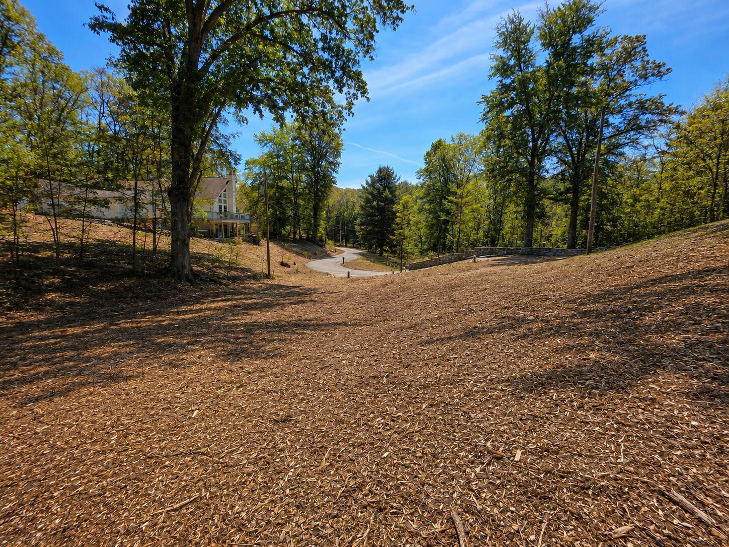 513 Ross Road Se Property Photo 1