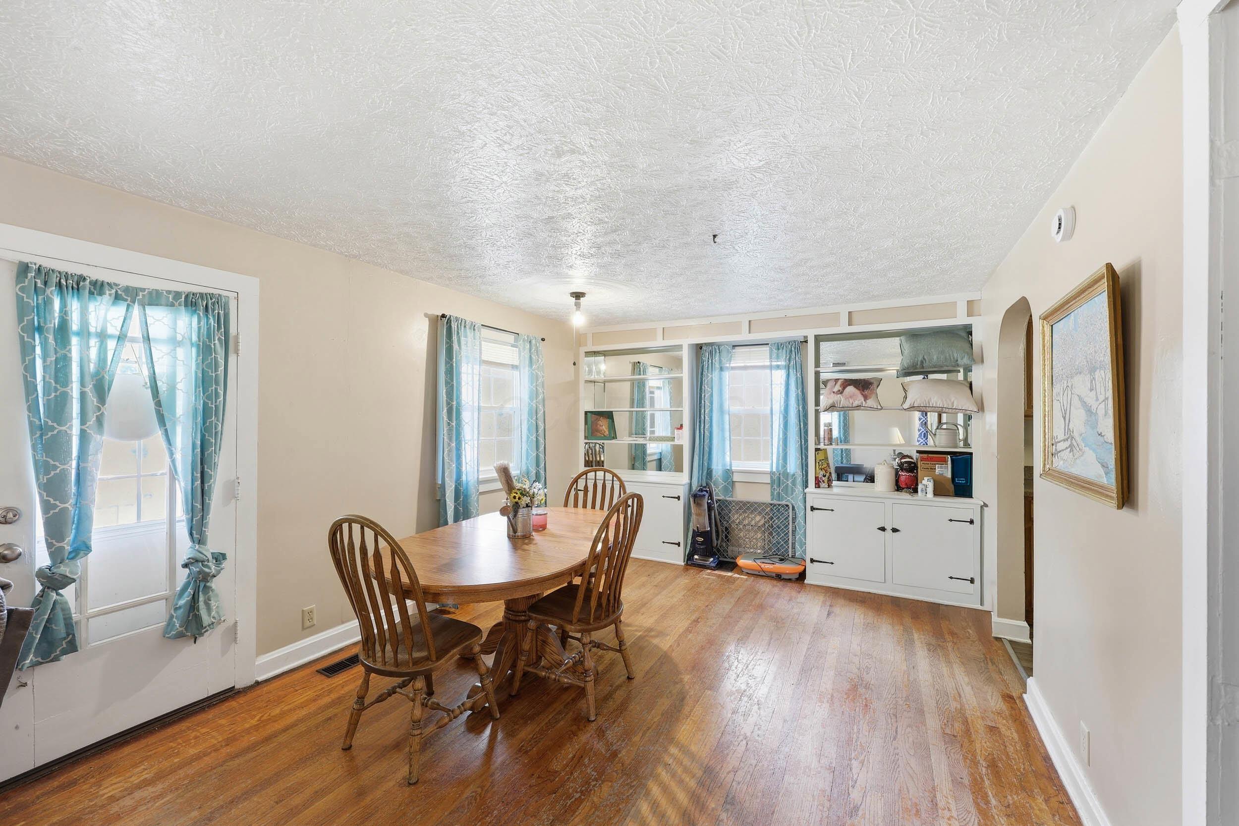 630 Fairgrounds Road Property Photo 9
