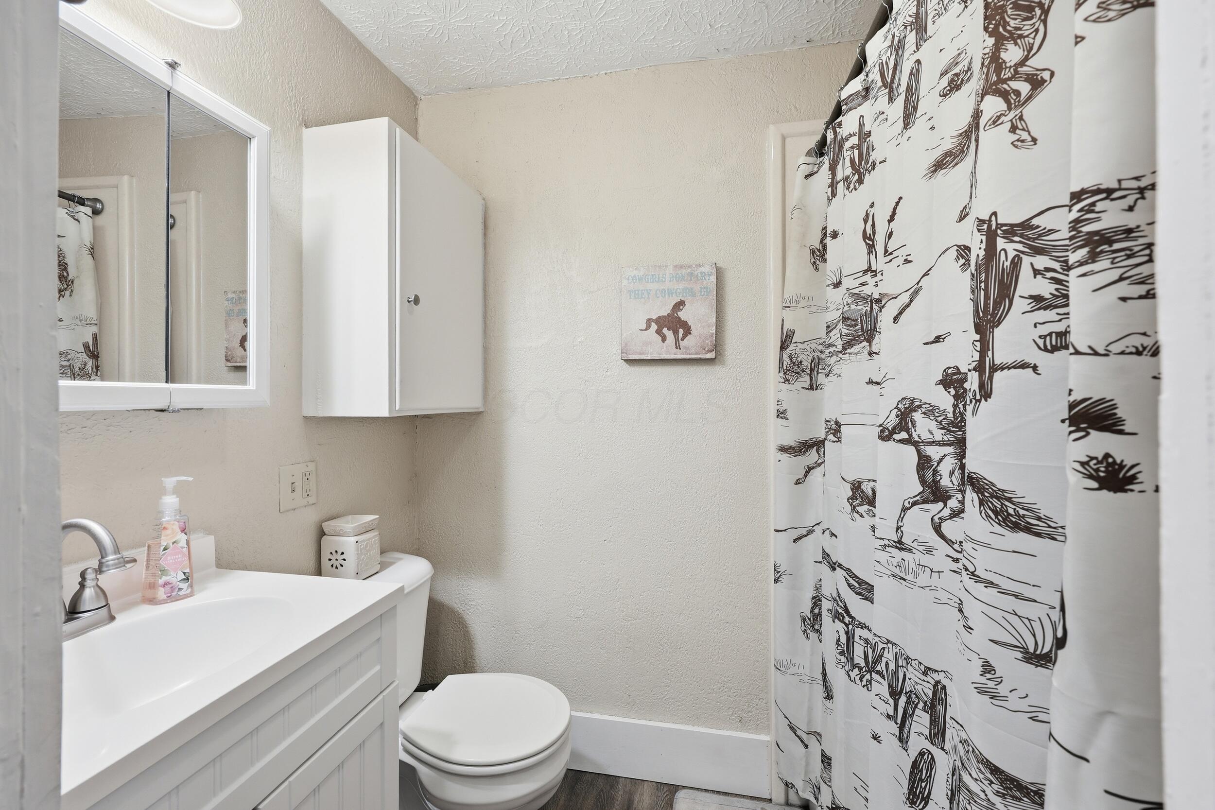 630 Fairgrounds Road Property Photo 15