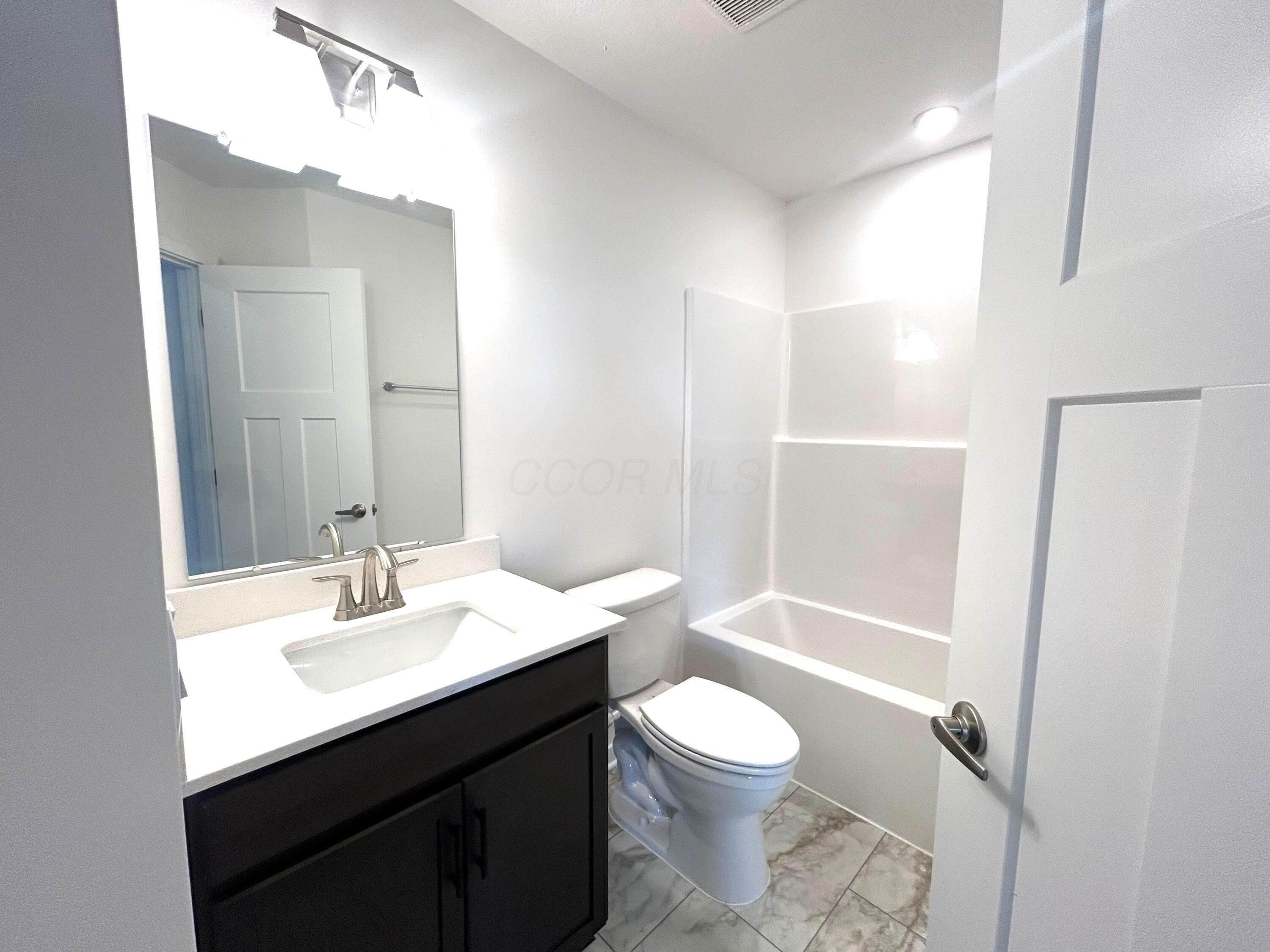 5978 Abernathy Lane Property Photo 9
