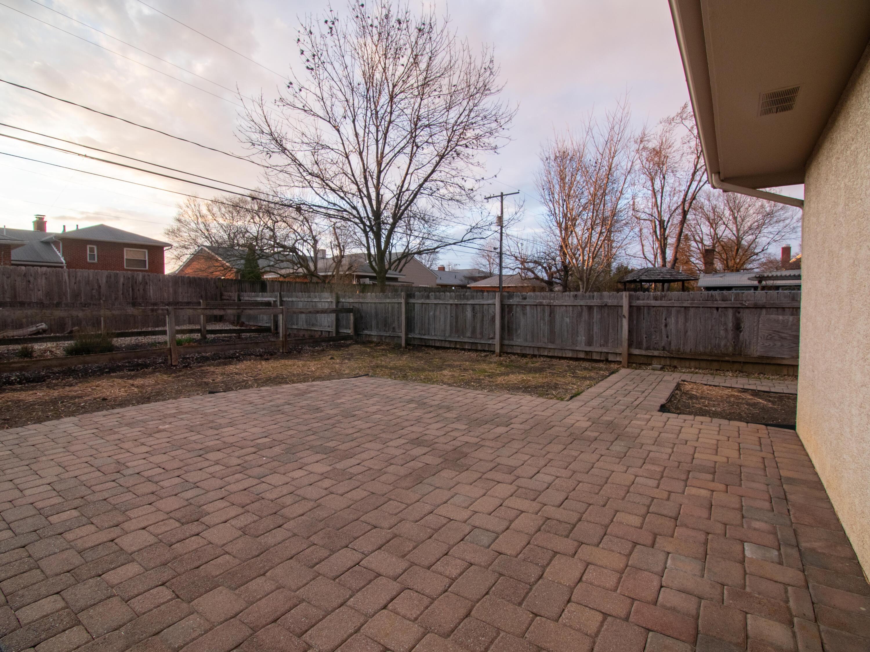 2861 Wellesley Drive Property Photo 37