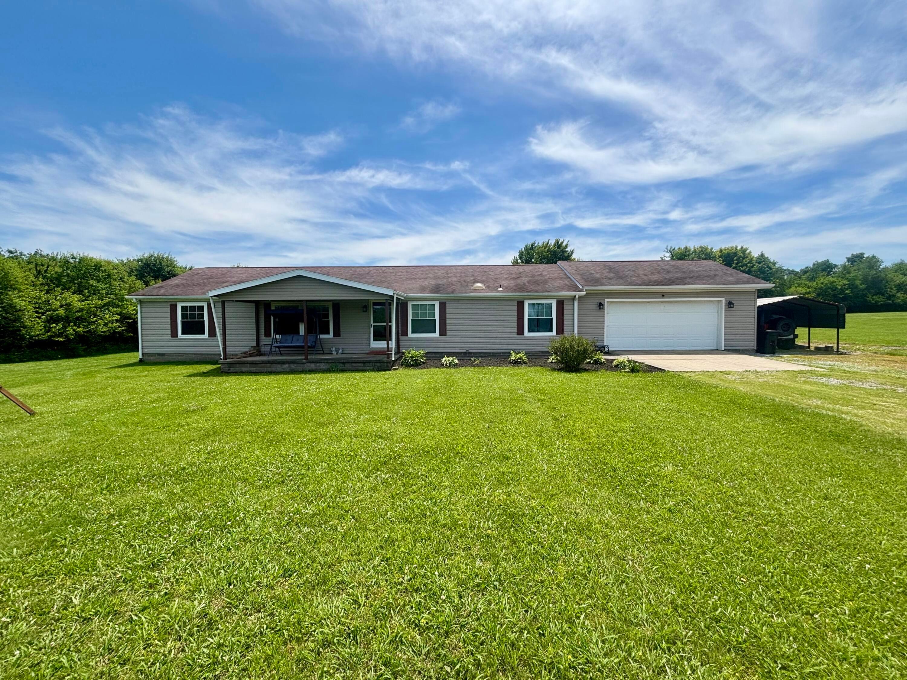 7806 E State Route 28 Property Photo 1