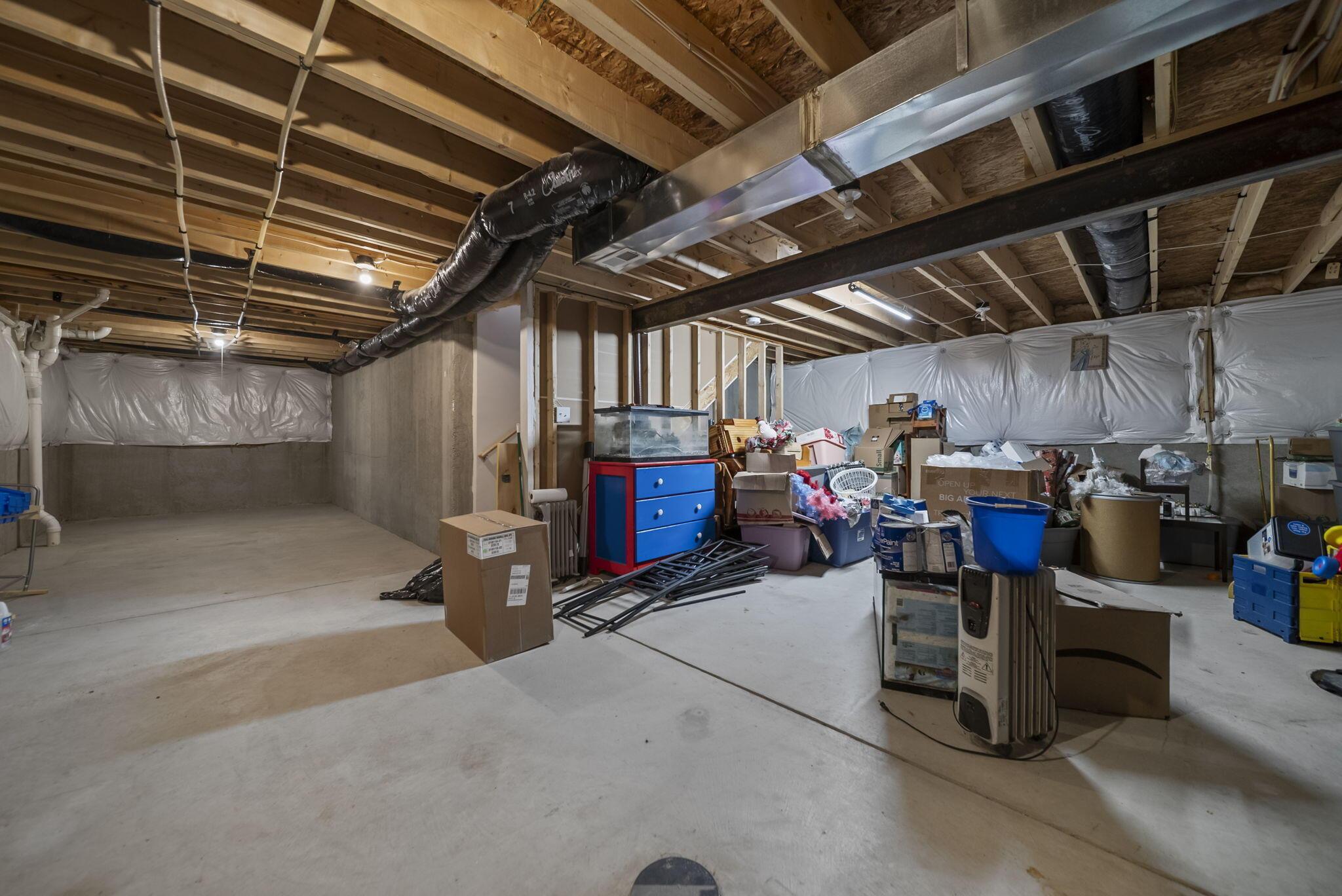 402 Golden Gate Avenue Property Photo 43