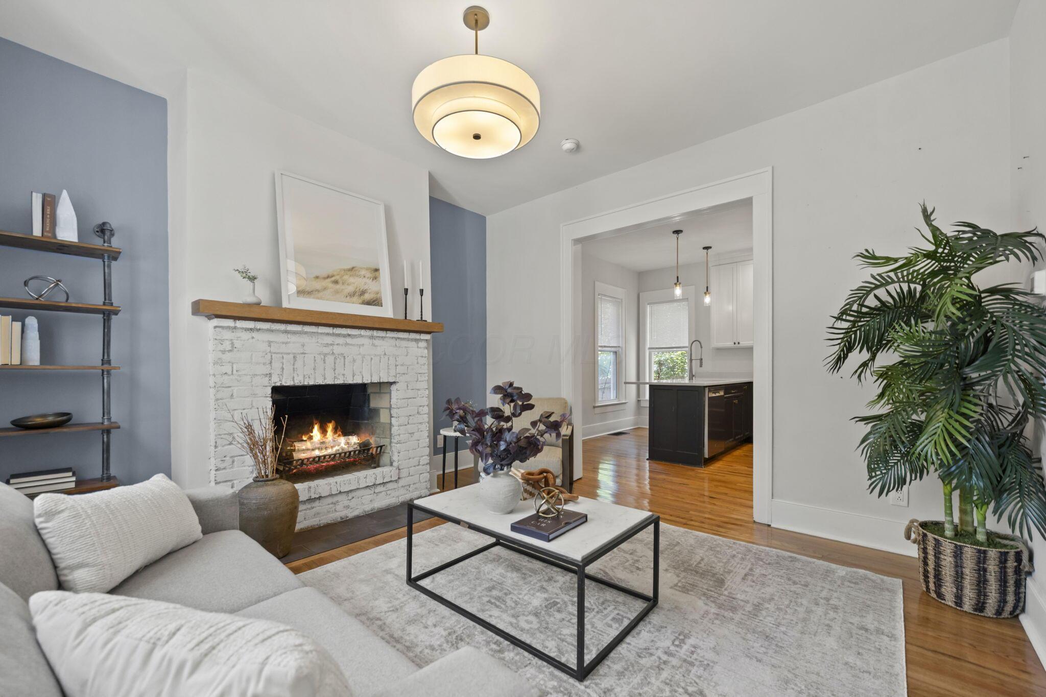 1563 Clifton Avenue Property Photo 3