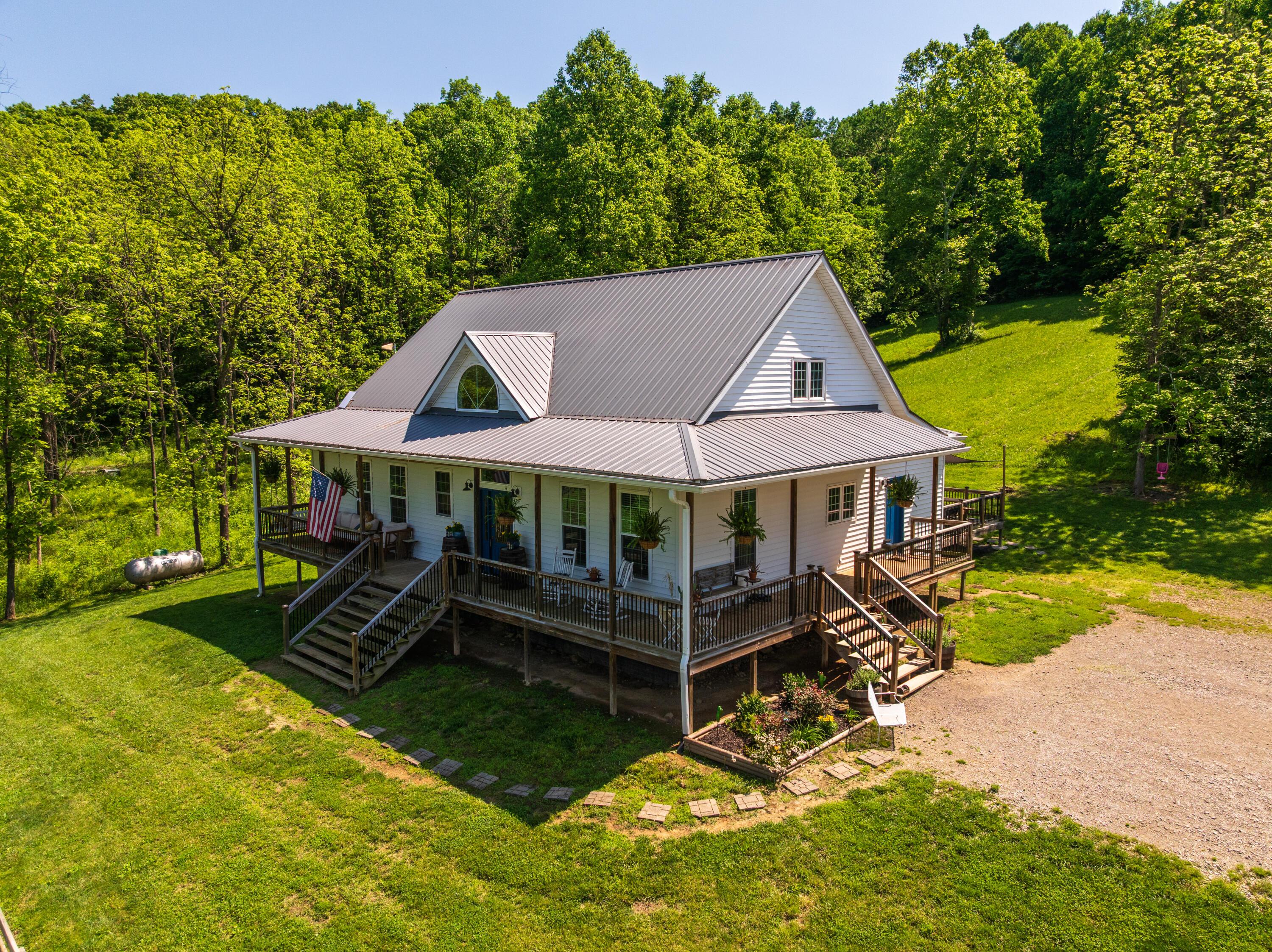 300 Fisher Road Property Photo 2