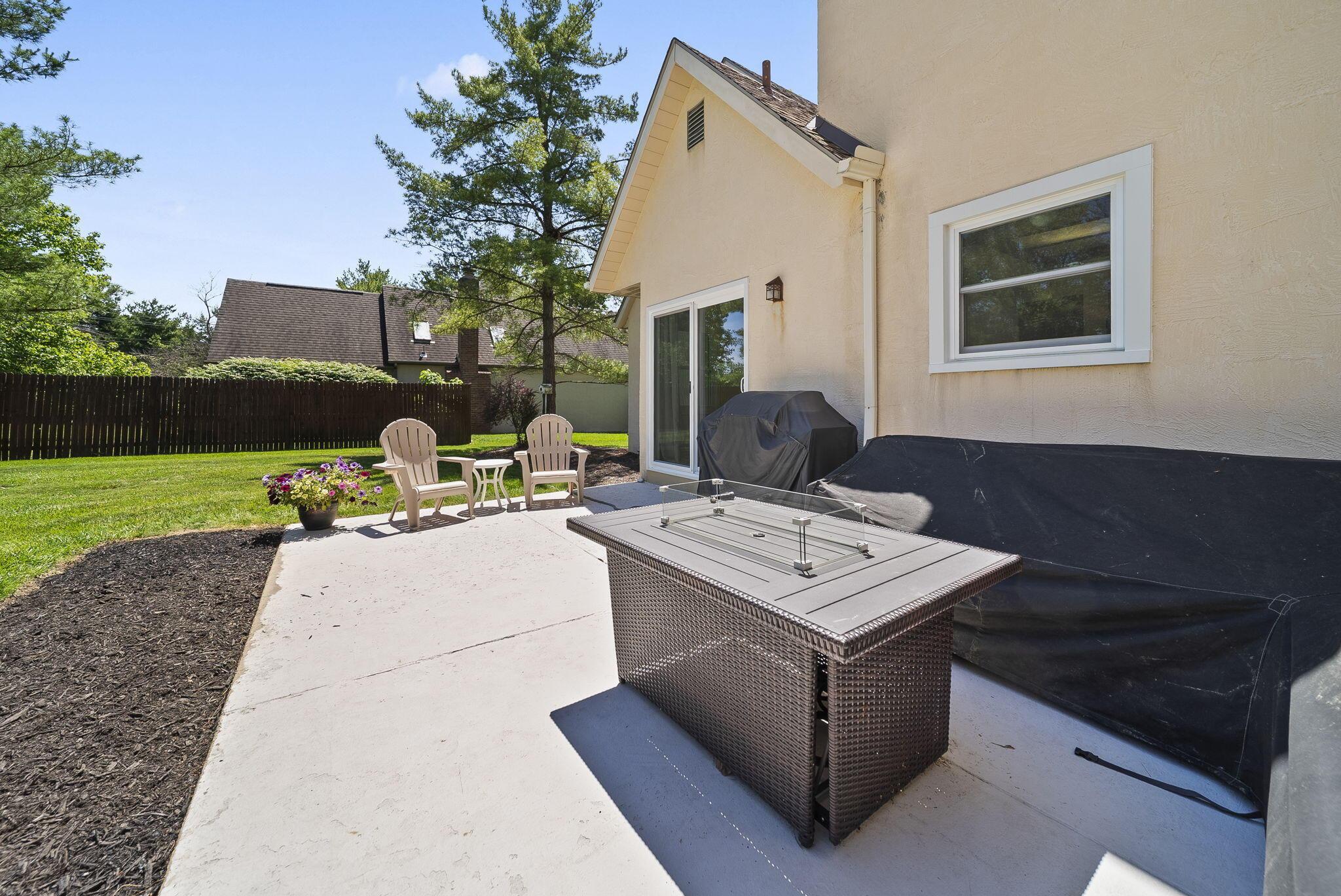 8538 Chateau Drive Property Photo 30