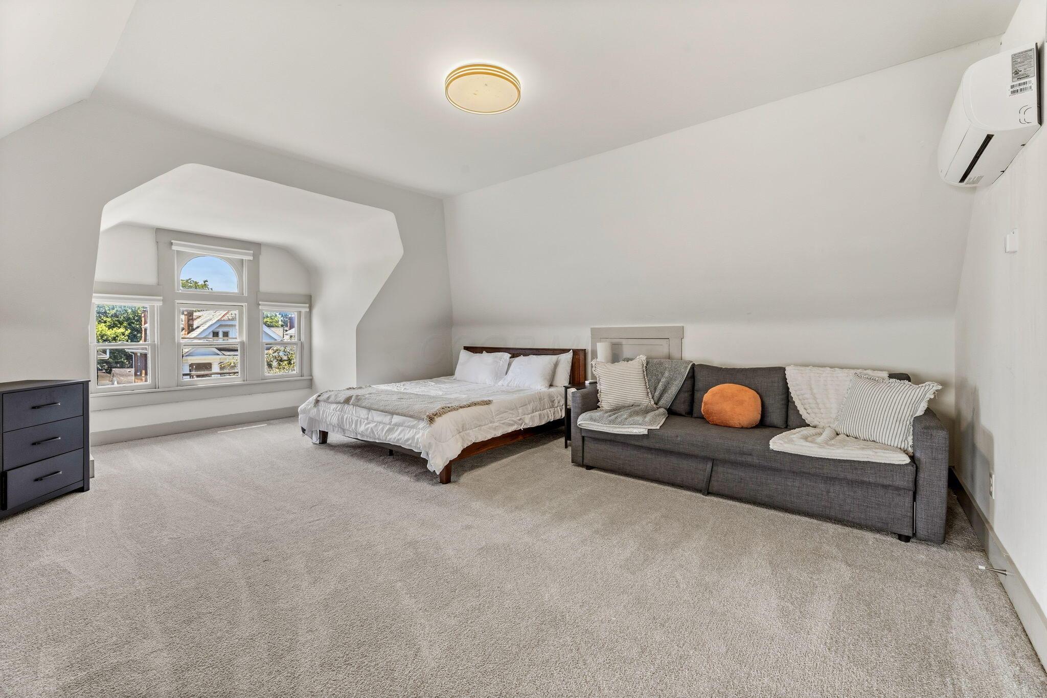 1698 Bryden Road Property Photo 31