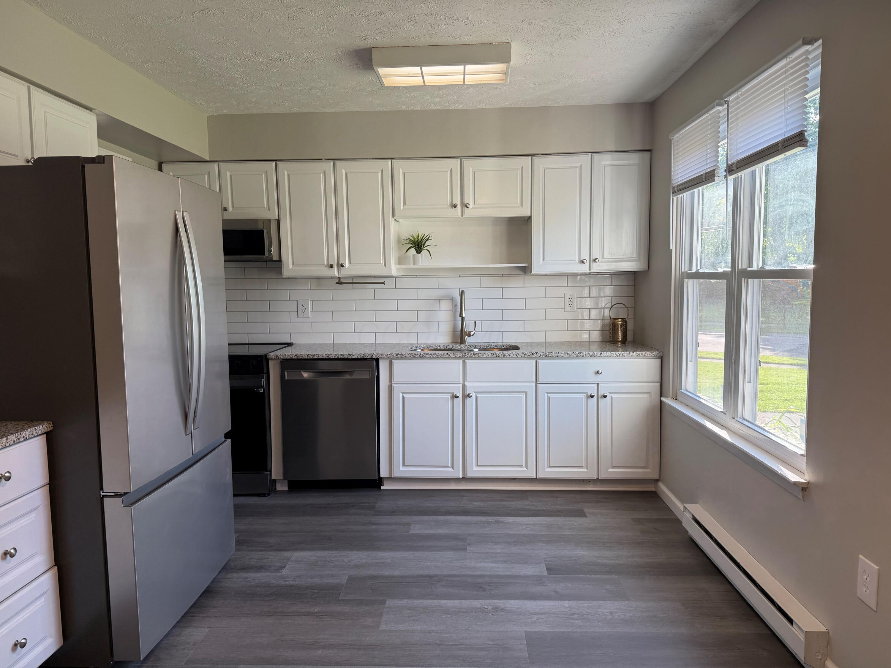 5423 Adderley Avenue Property Photo 8