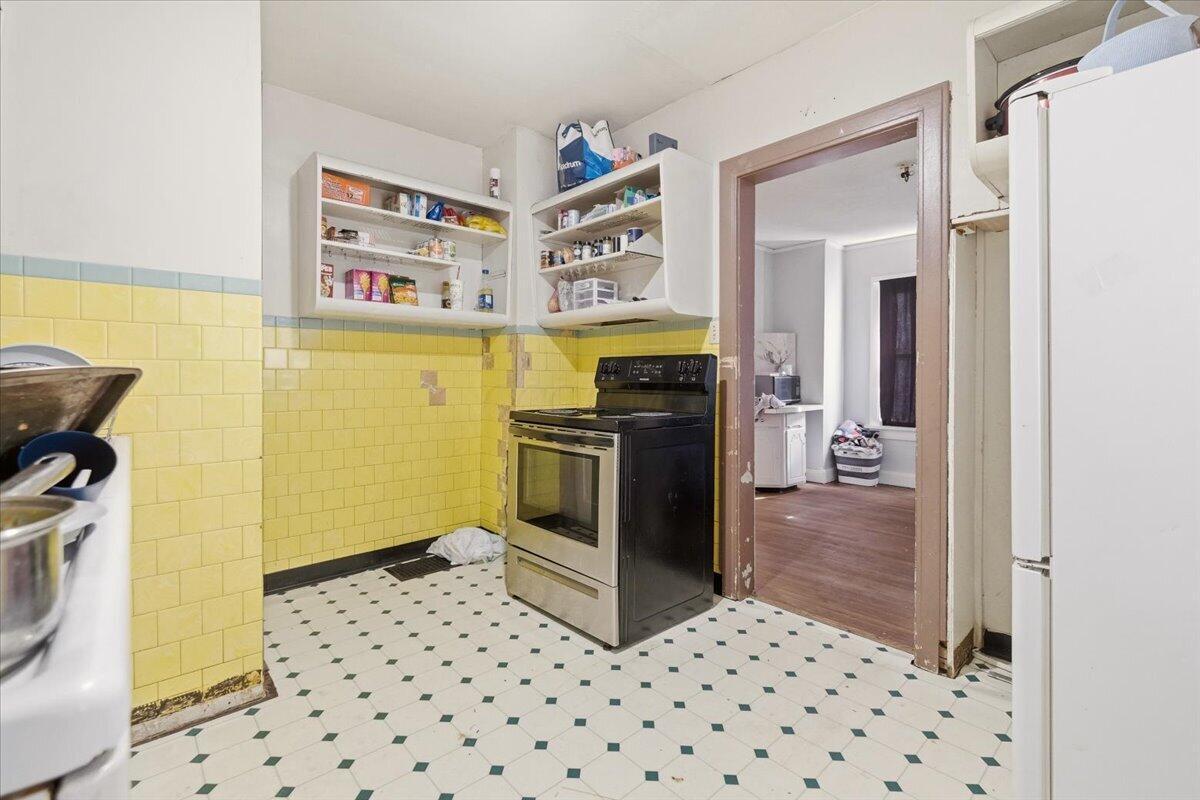 509 Heineman Boulevard Property Photo 8