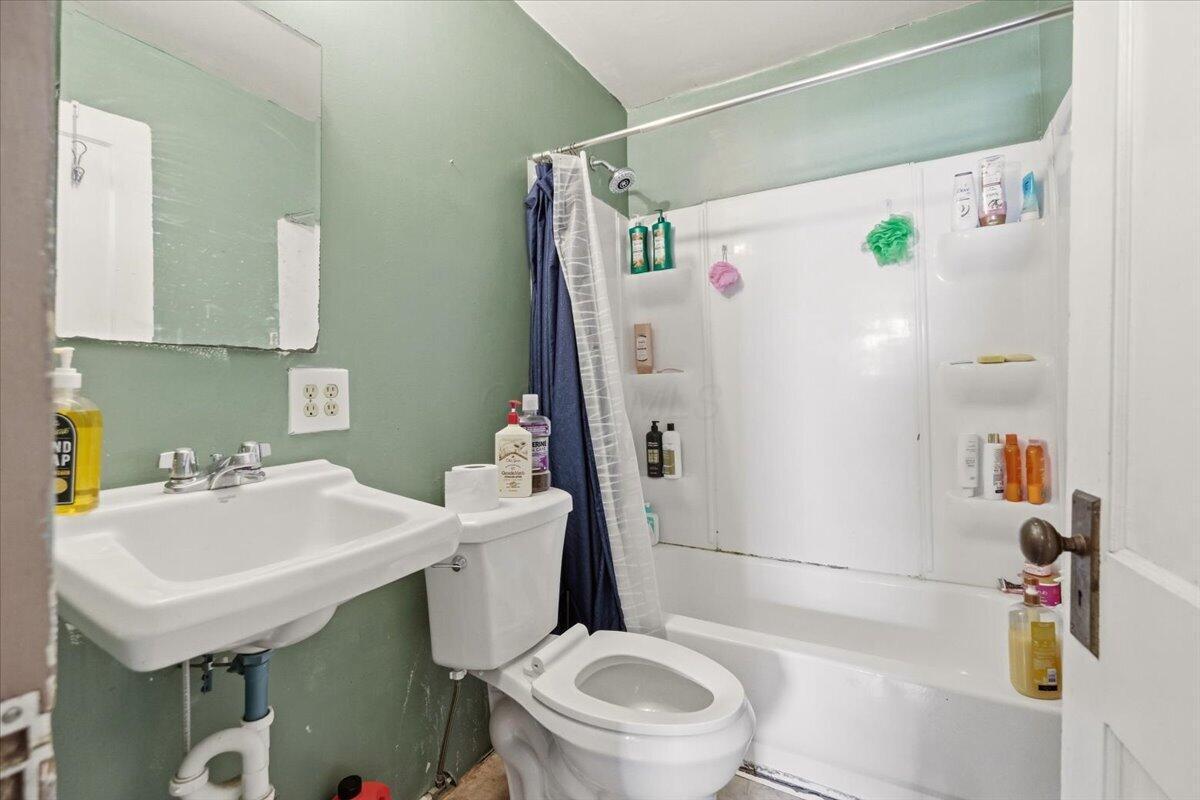 509 Heineman Boulevard Property Photo 9