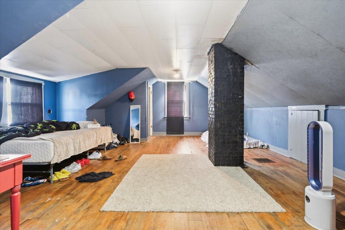 509 Heineman Boulevard Property Photo 12