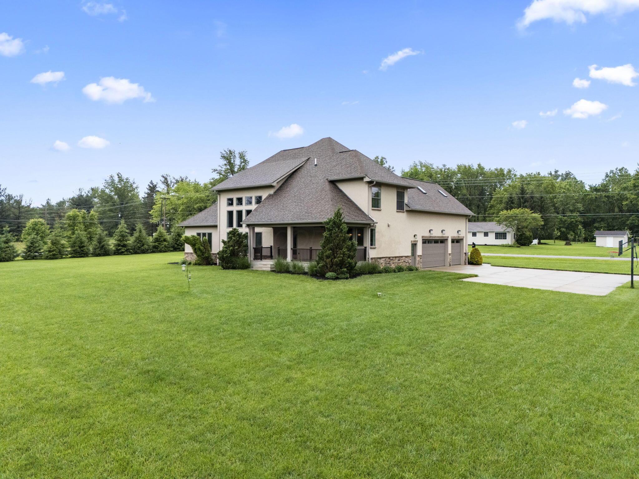 9939 Ketch Road Property Photo 4