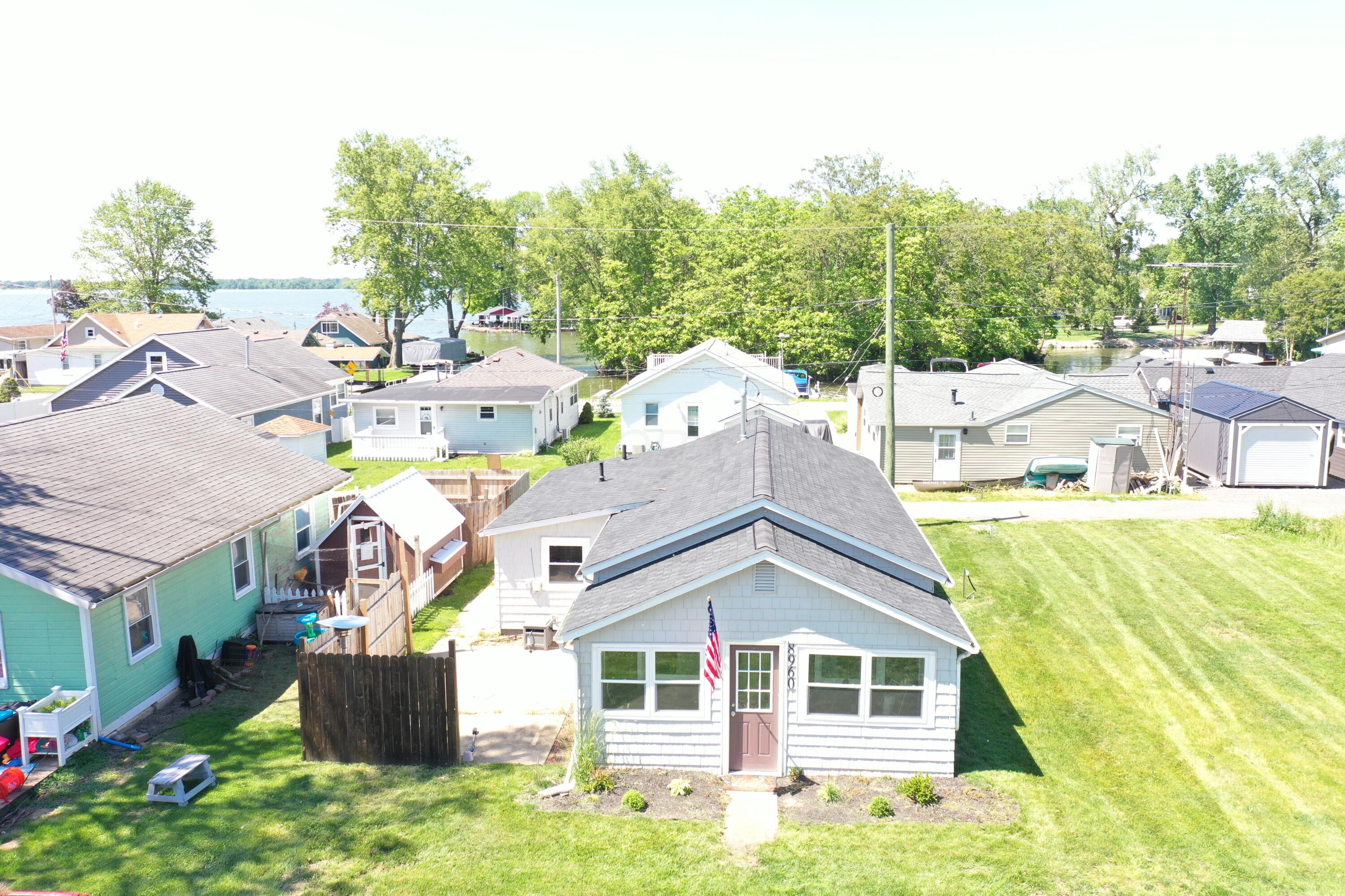 8960 Maple Street Property Photo 20