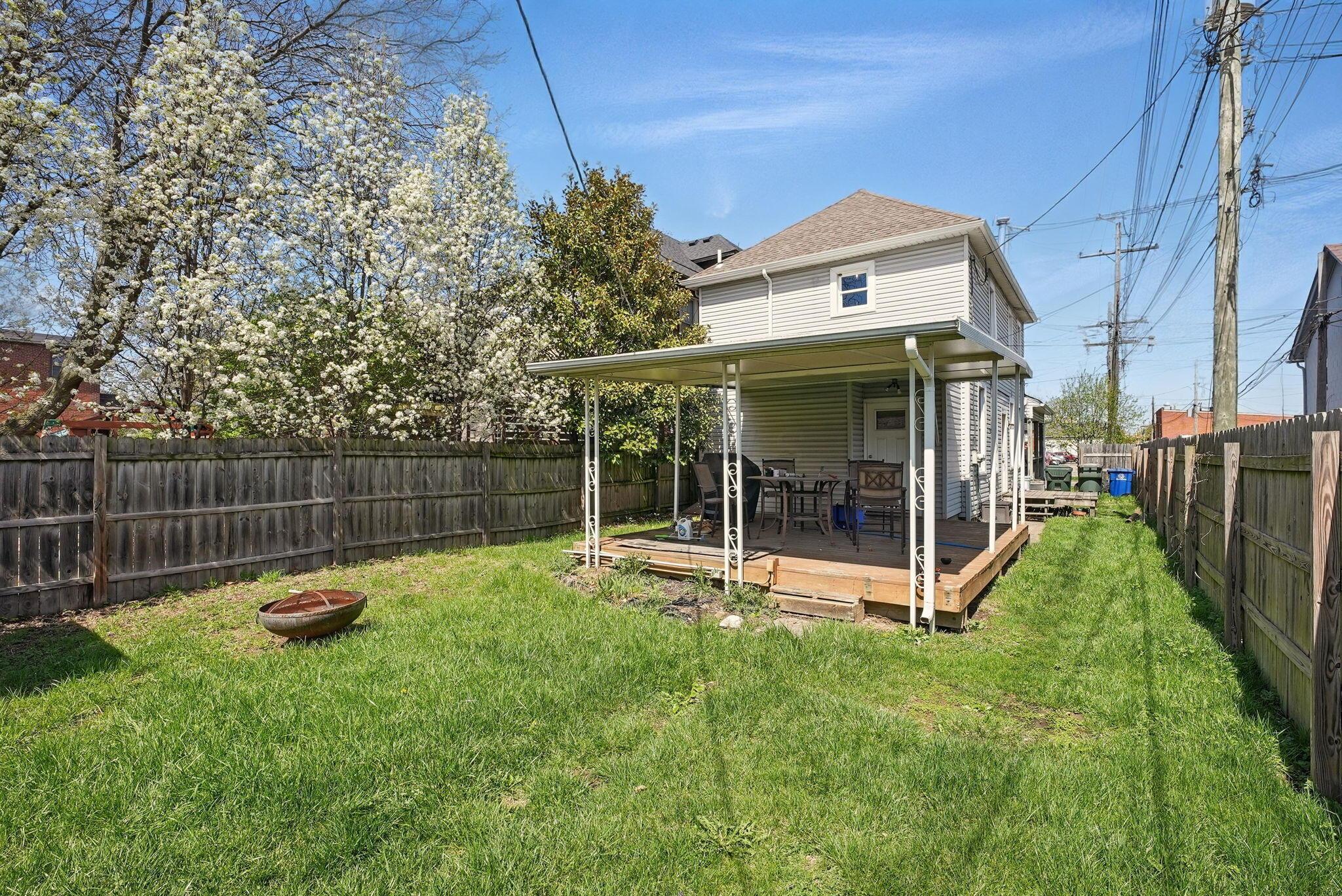 445-447 Thurman Avenue Property Photo 29