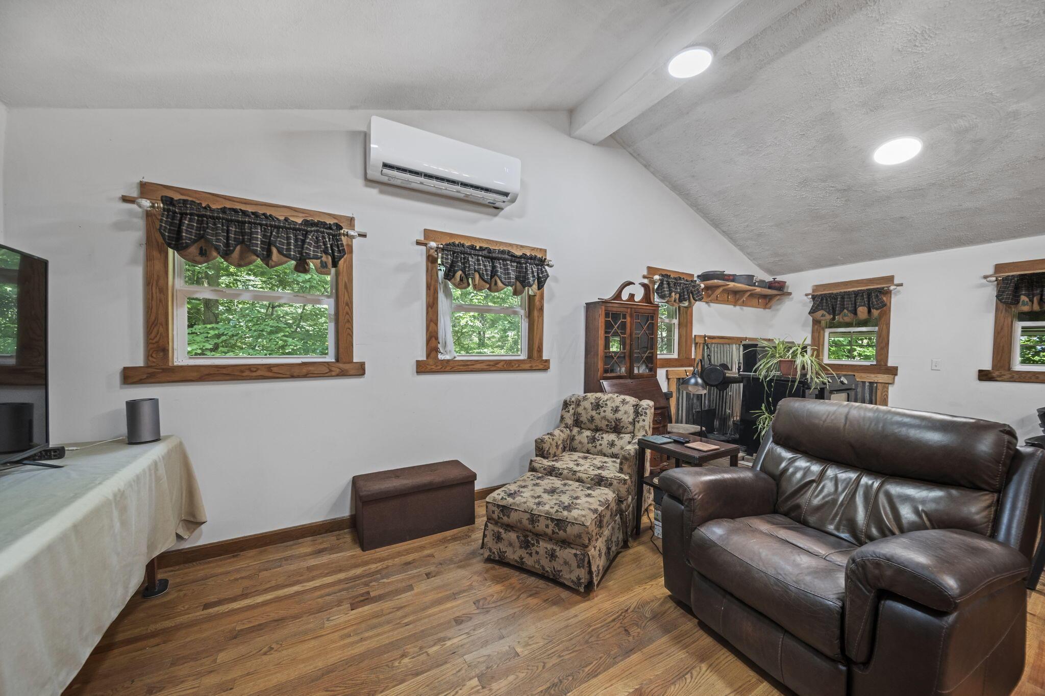 3758 Moriah Road Property Photo 23
