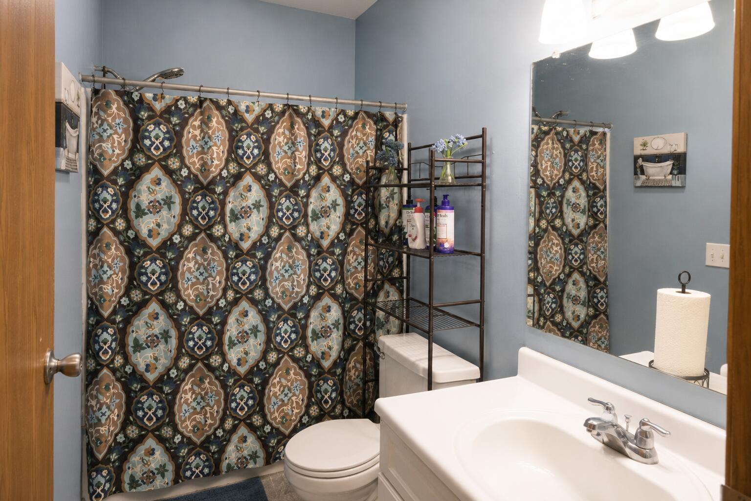 205 Malloy Lane, 74c Property Photo 8