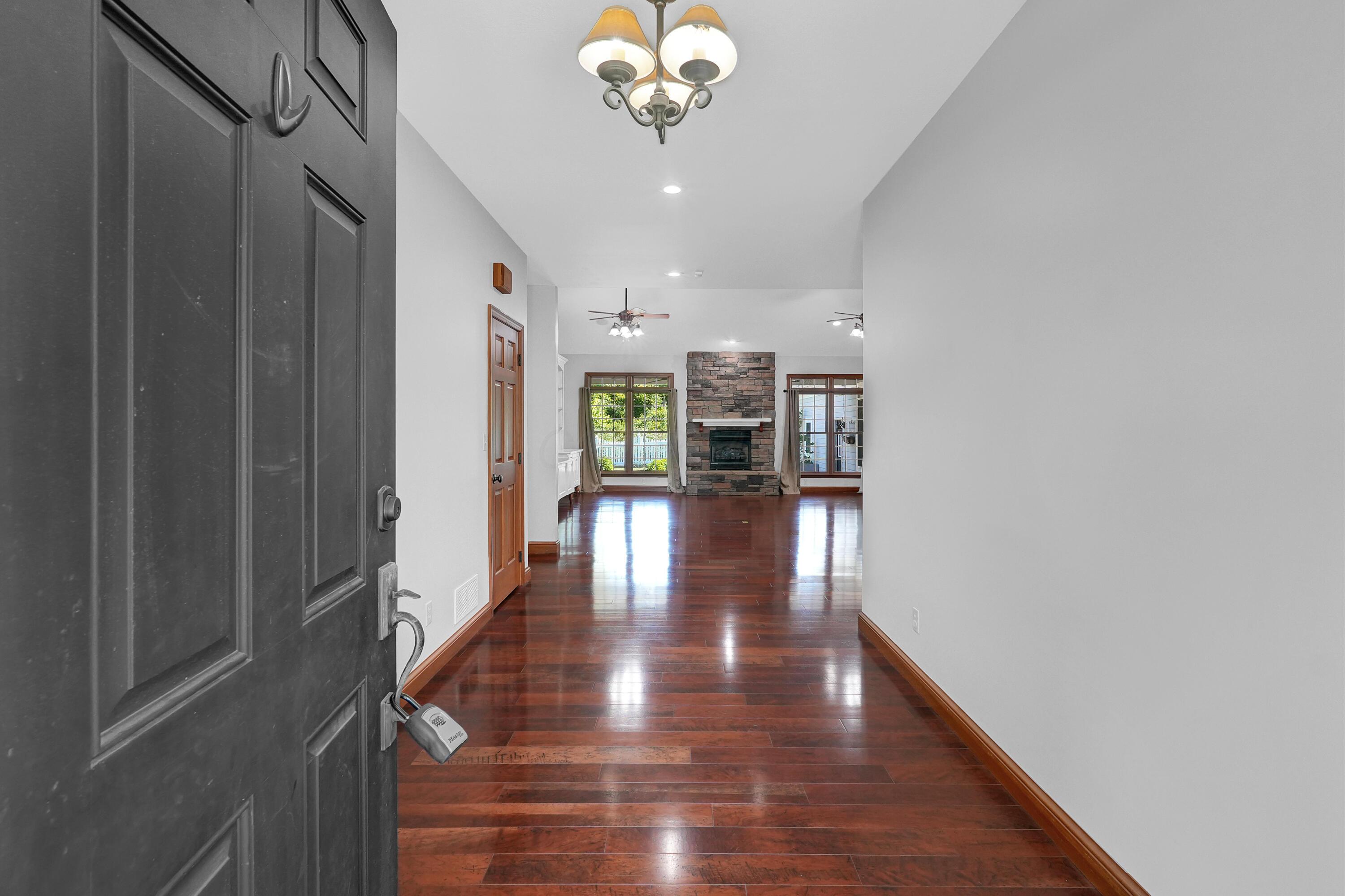 142 Yaples Orchard Drive Property Photo 7