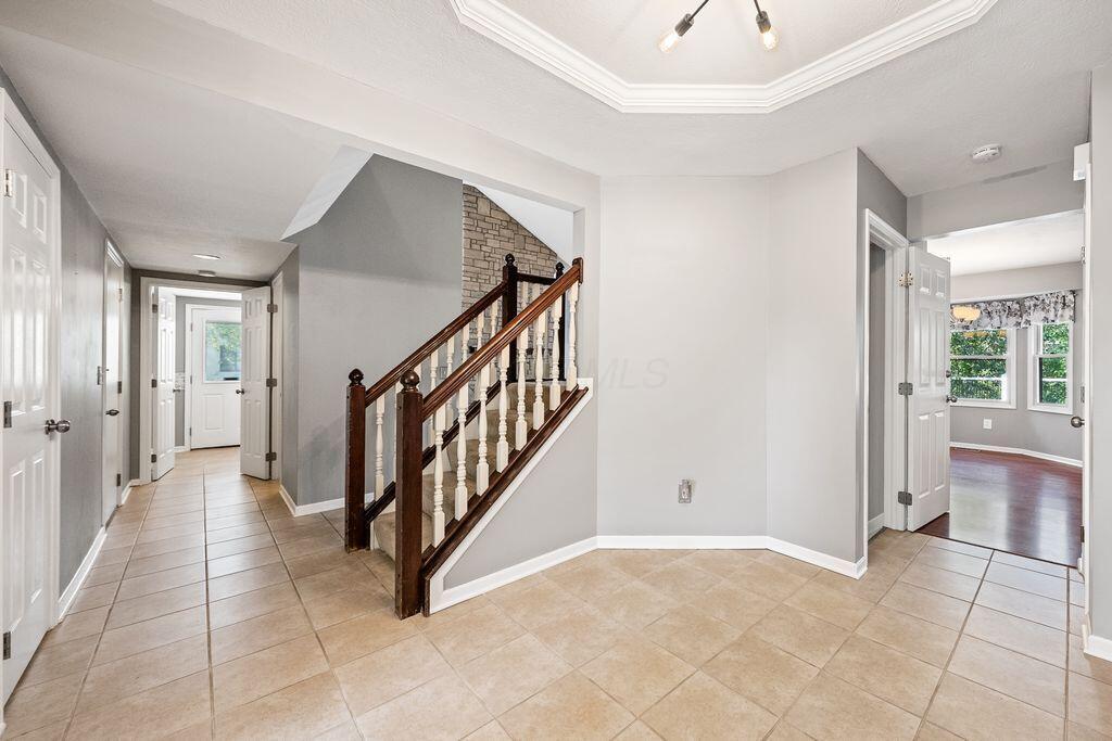 266 Oakham Court Property Photo 11