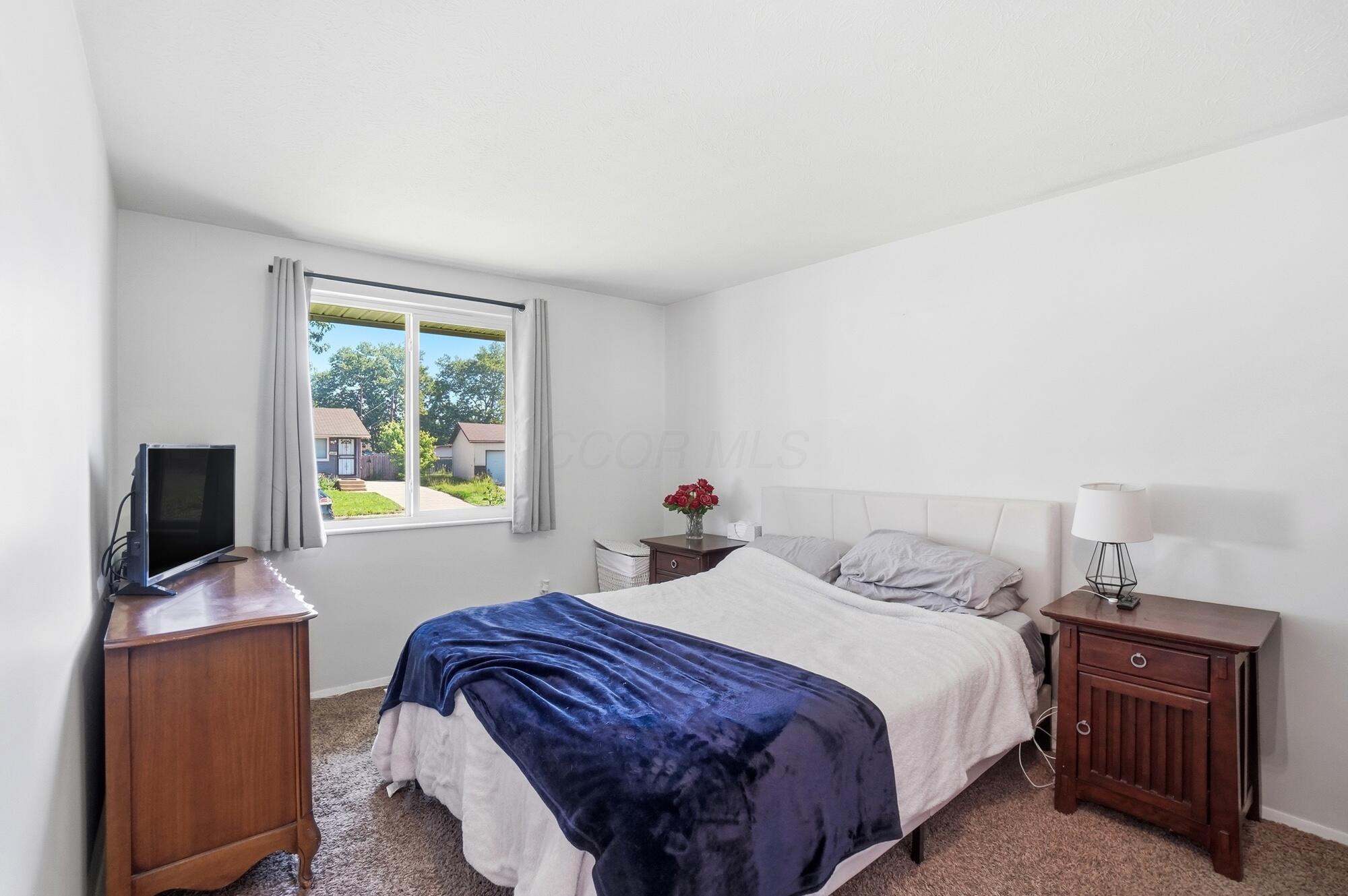 2093 Tupsfield Road Property Photo 14