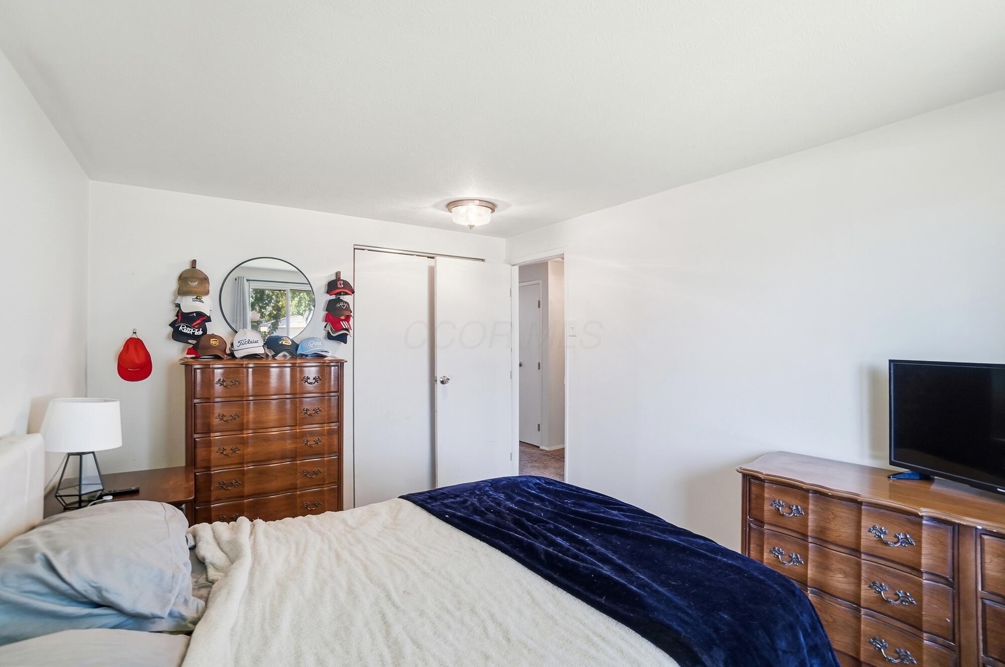2093 Tupsfield Road Property Photo 15