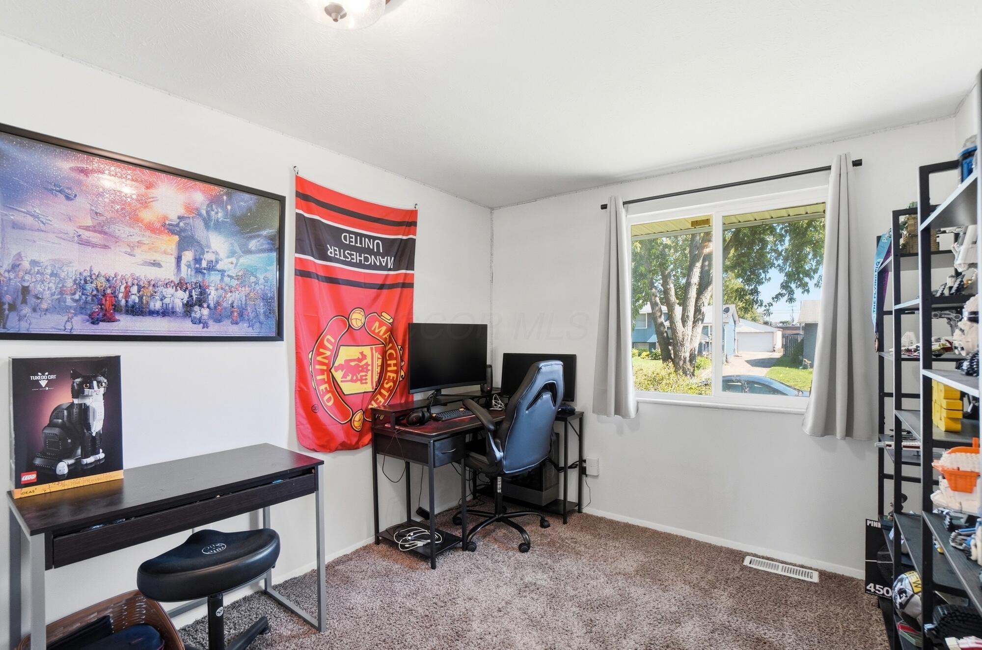 2093 Tupsfield Road Property Photo 18