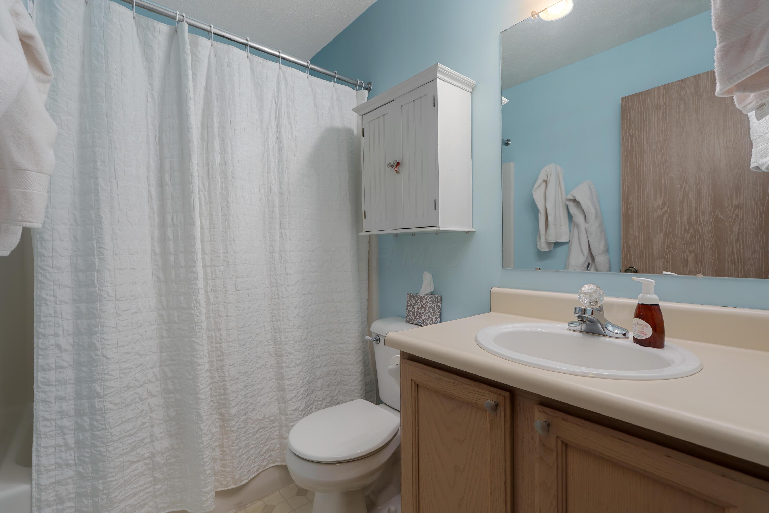 3727 Carriage Run Drive Property Photo 25