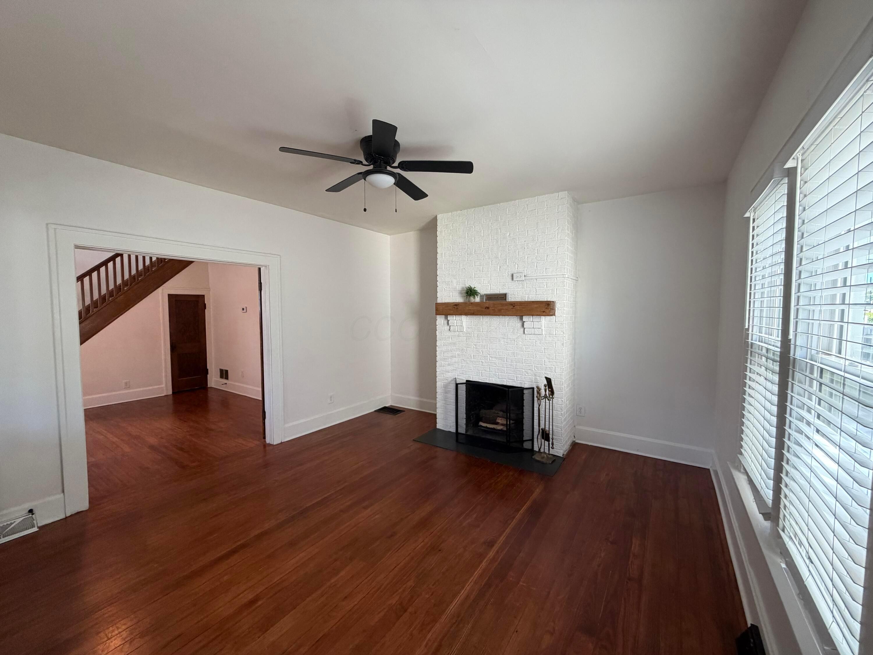 1245 E Chestnut Street Property Photo 6