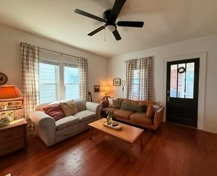 1245 E Chestnut Street Property Photo 8