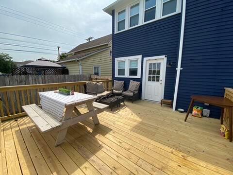 1245 E Chestnut Street Property Photo 17