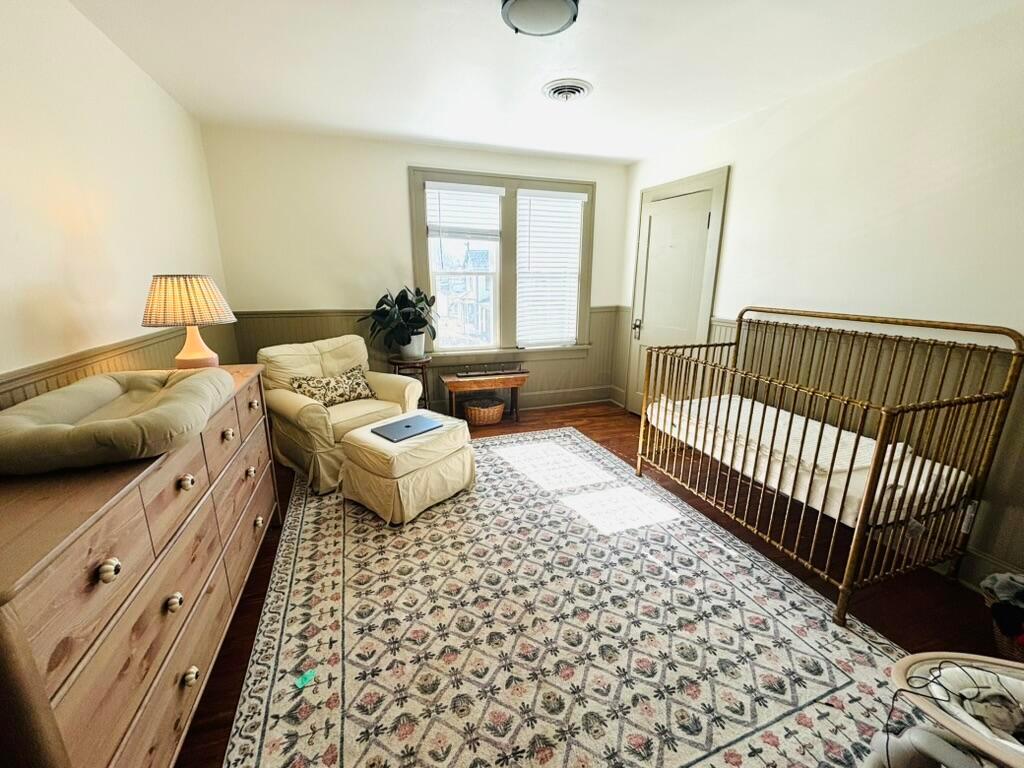 1245 E Chestnut Street Property Photo 29