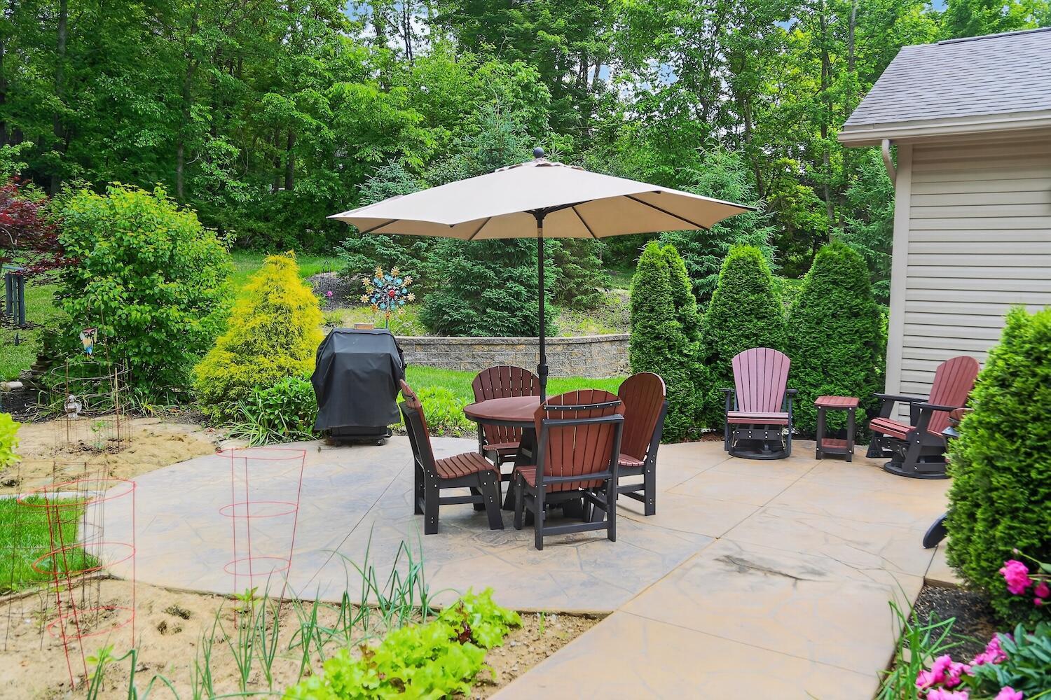 660 King Beach Drive Property Photo 38