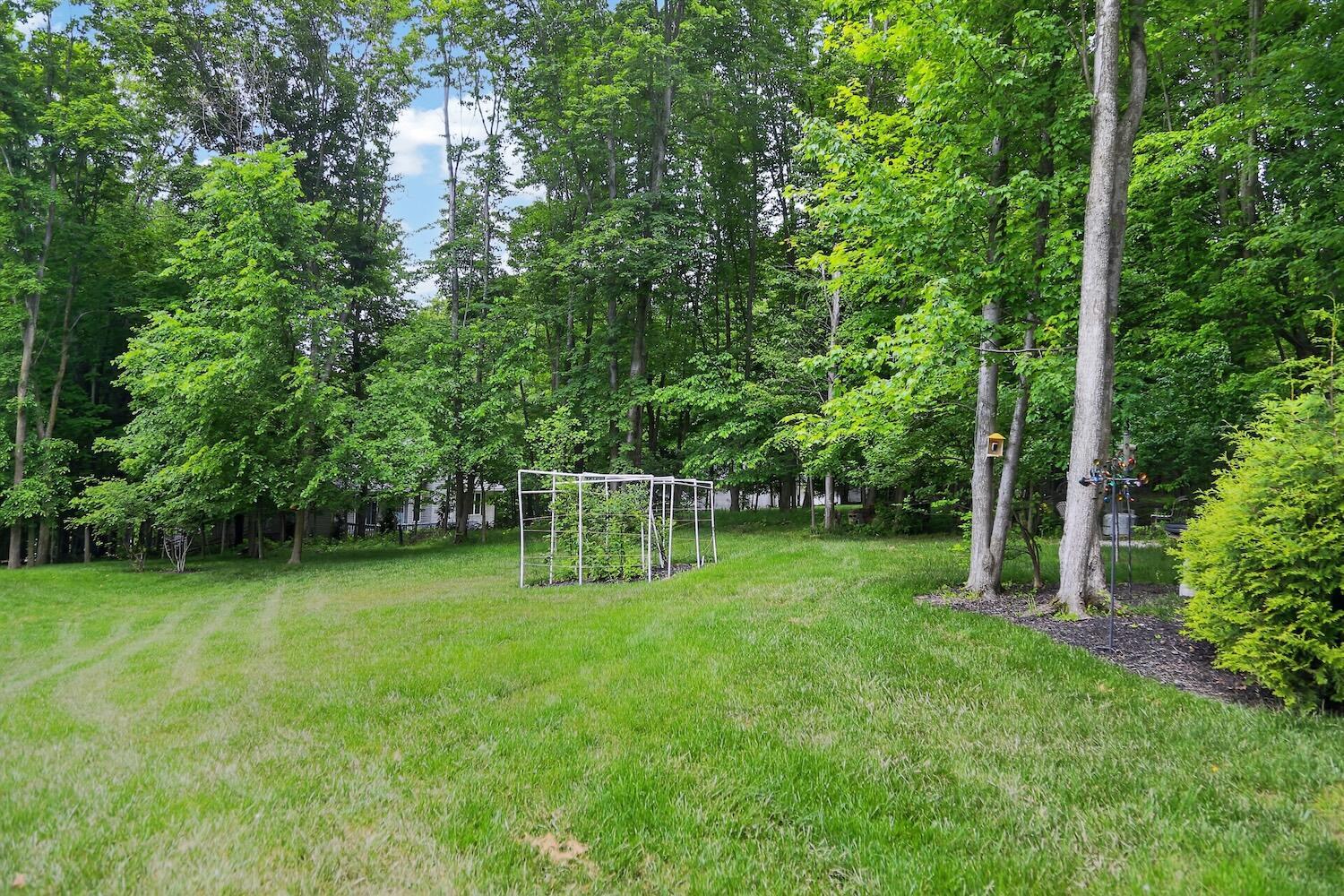 660 King Beach Drive Property Photo 45