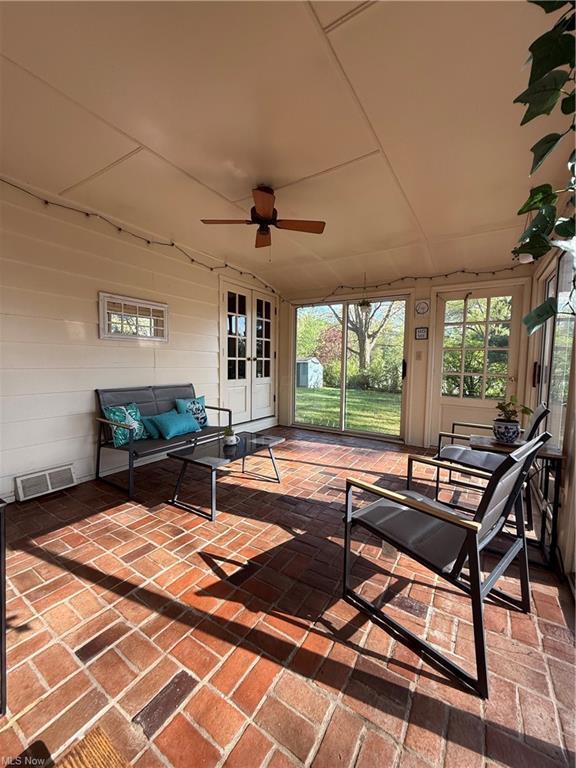 1939 Fulton Drive Property Photo 6
