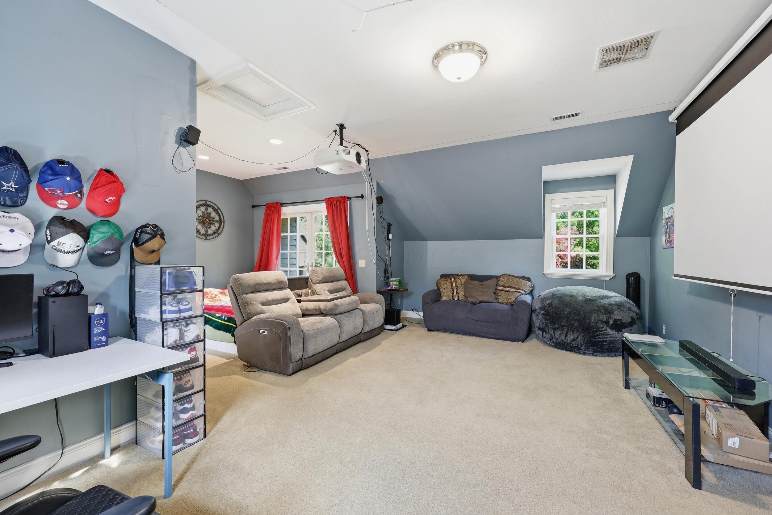 7410 Ratchford Court Property Photo 25