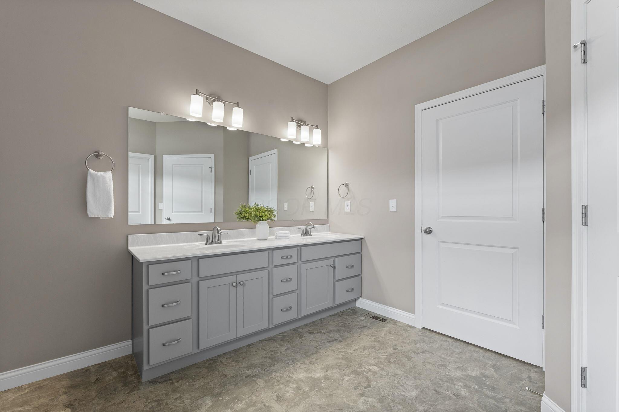 3751 Sanctuary Loop Property Photo 22