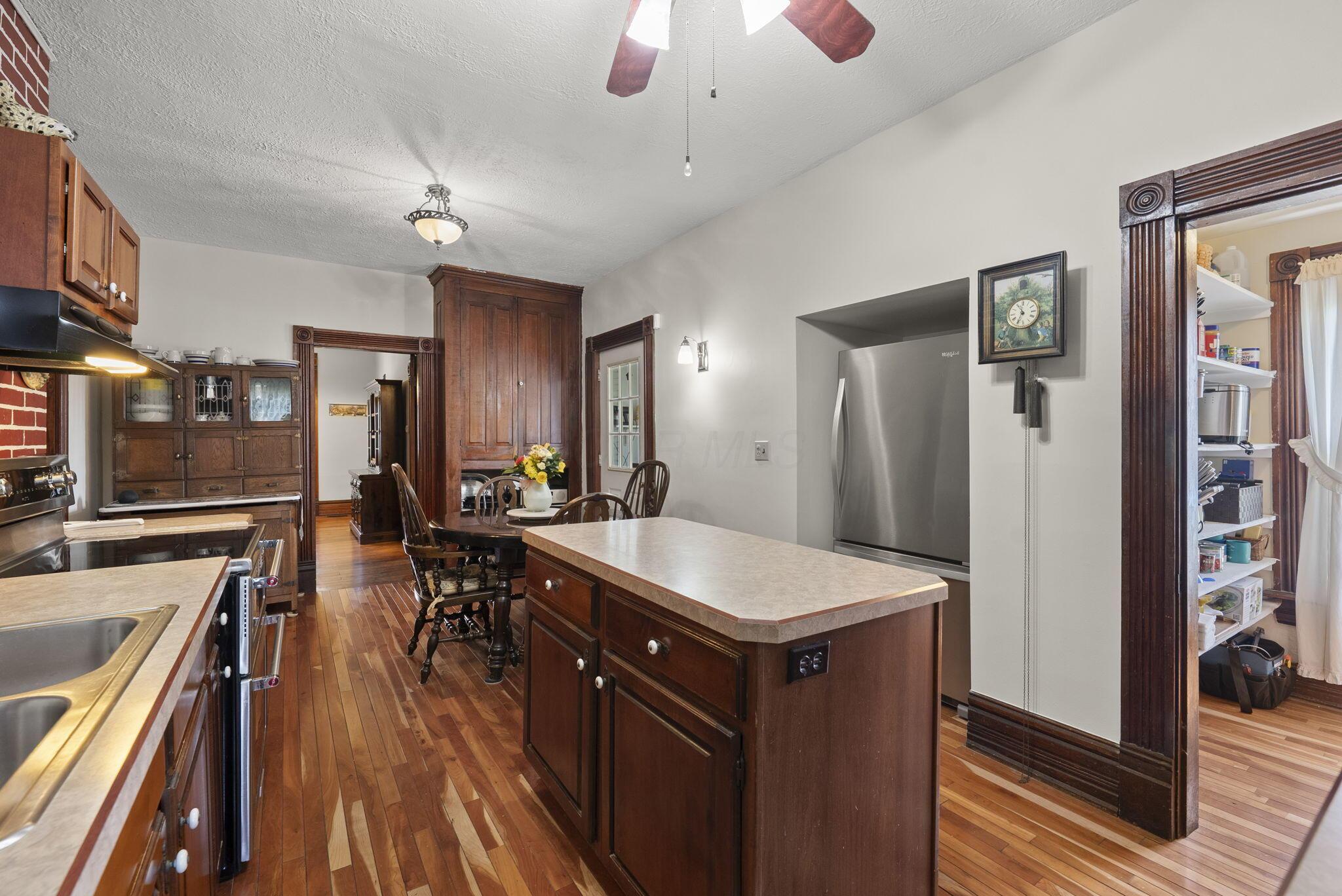 1263 Amity Road Property Photo 12