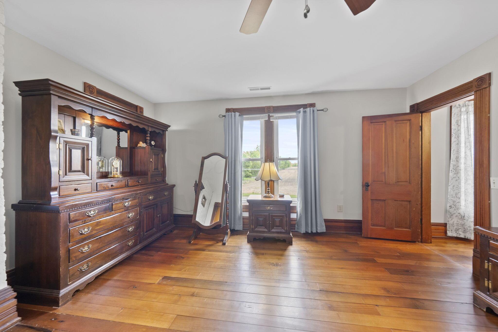 1263 Amity Road Property Photo 27