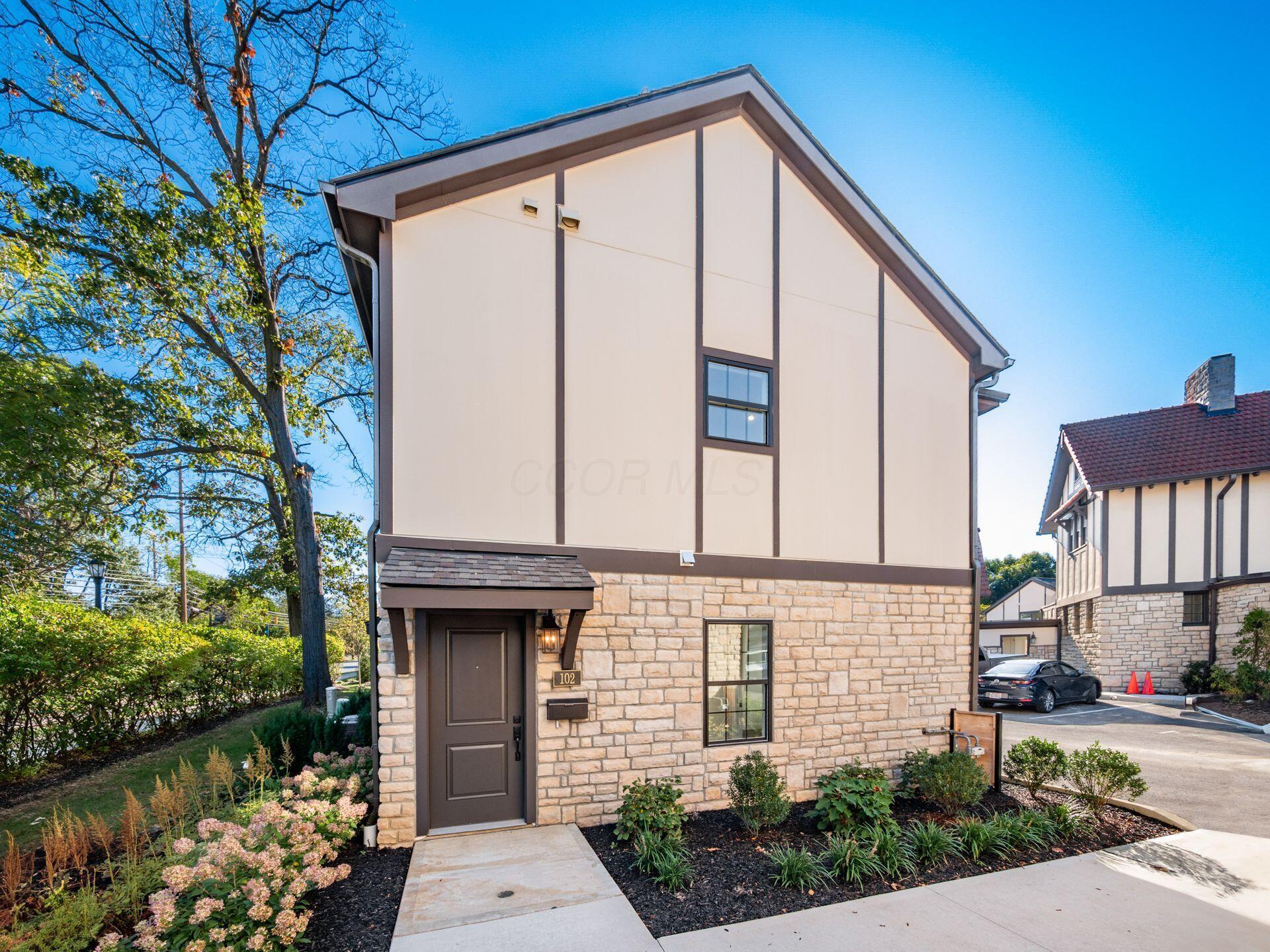 2015 W 5th Avenue, 107 Property Photo 28
