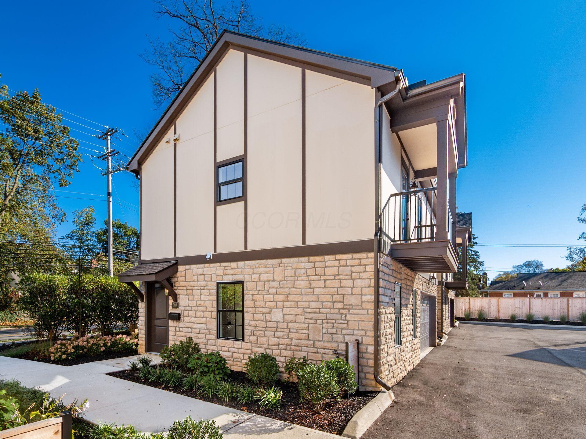 2015 W 5th Avenue, 107 Property Photo 29