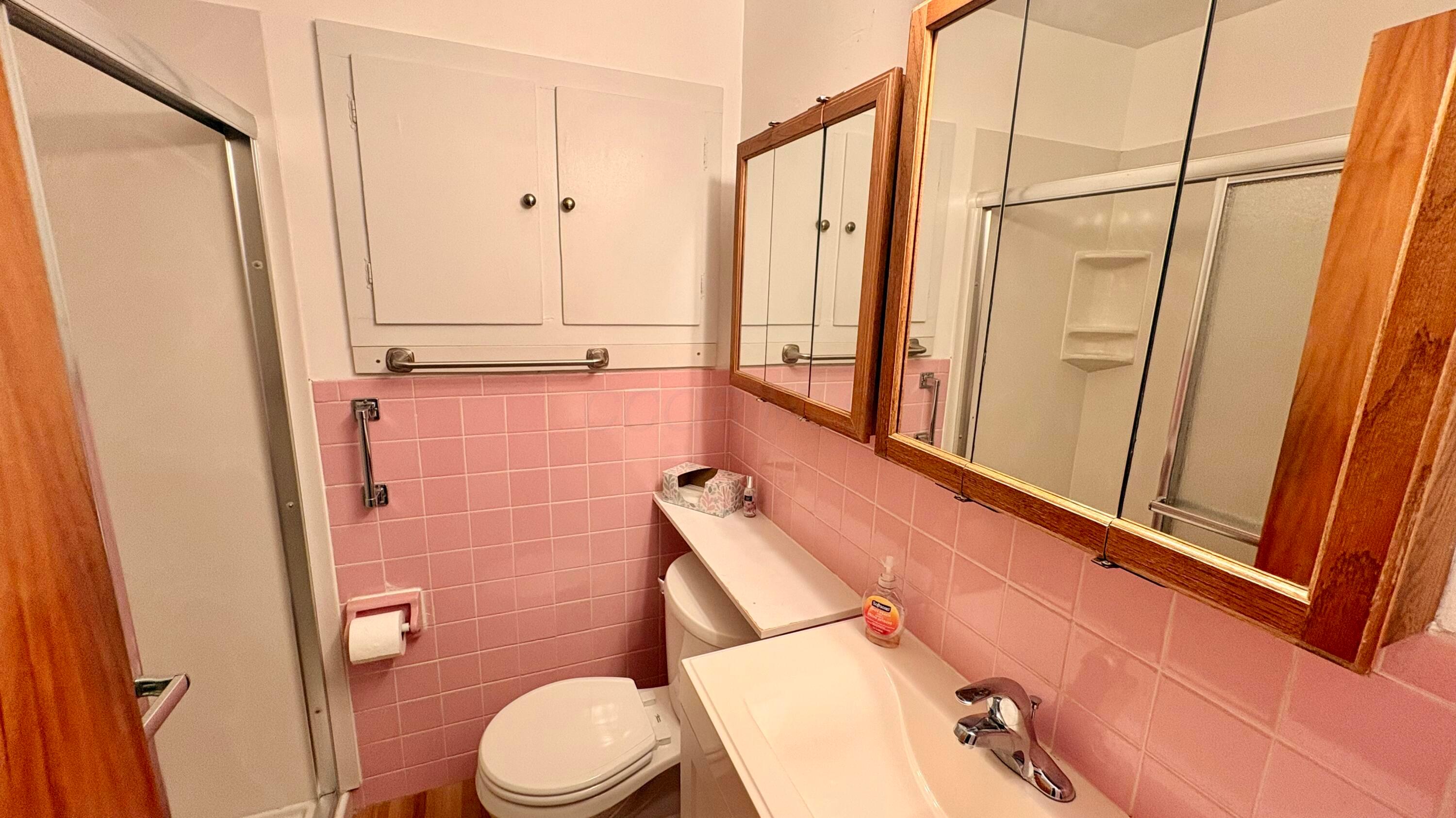 3321 Eakin Road Property Photo 9
