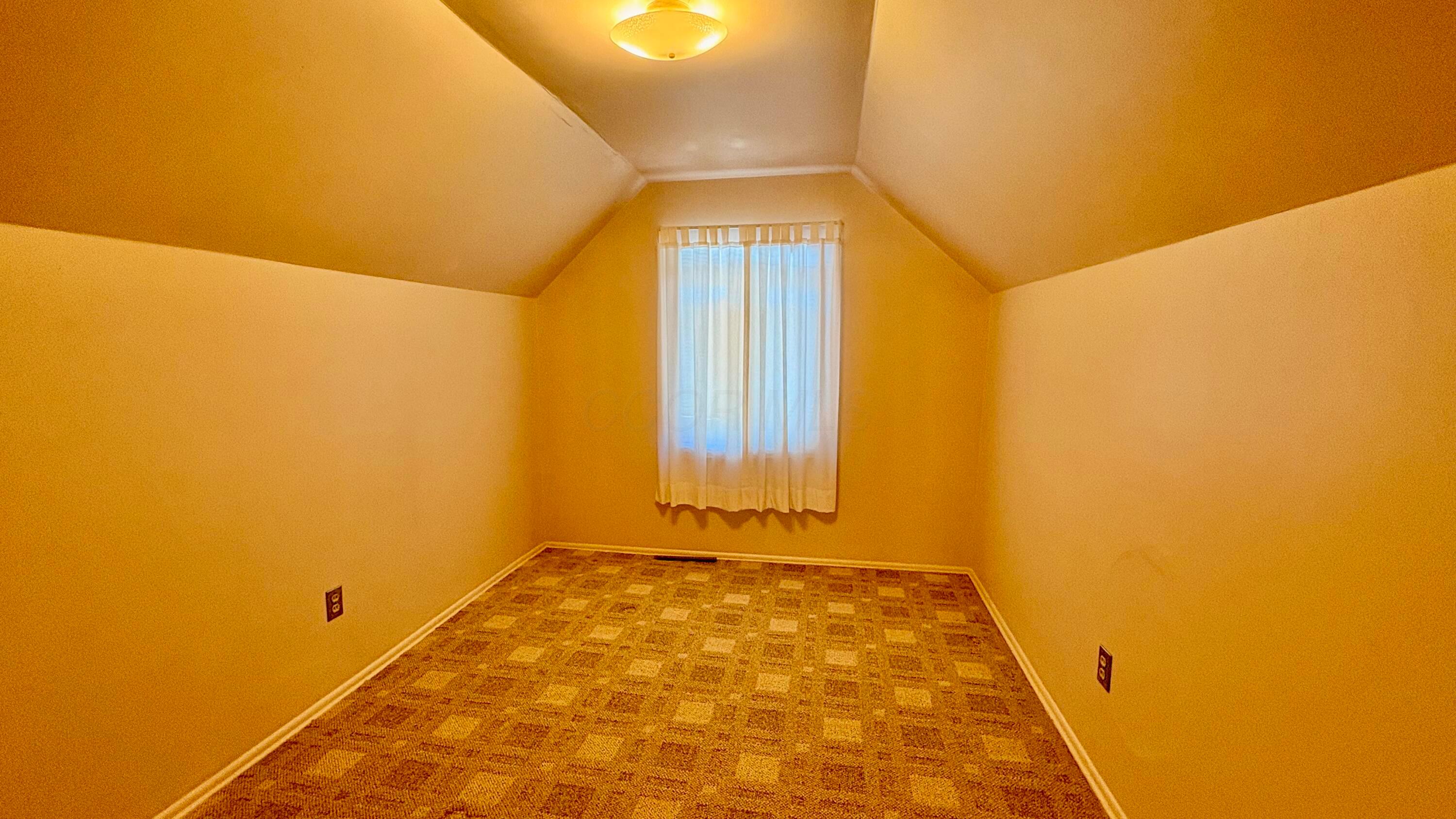 3321 Eakin Road Property Photo 13