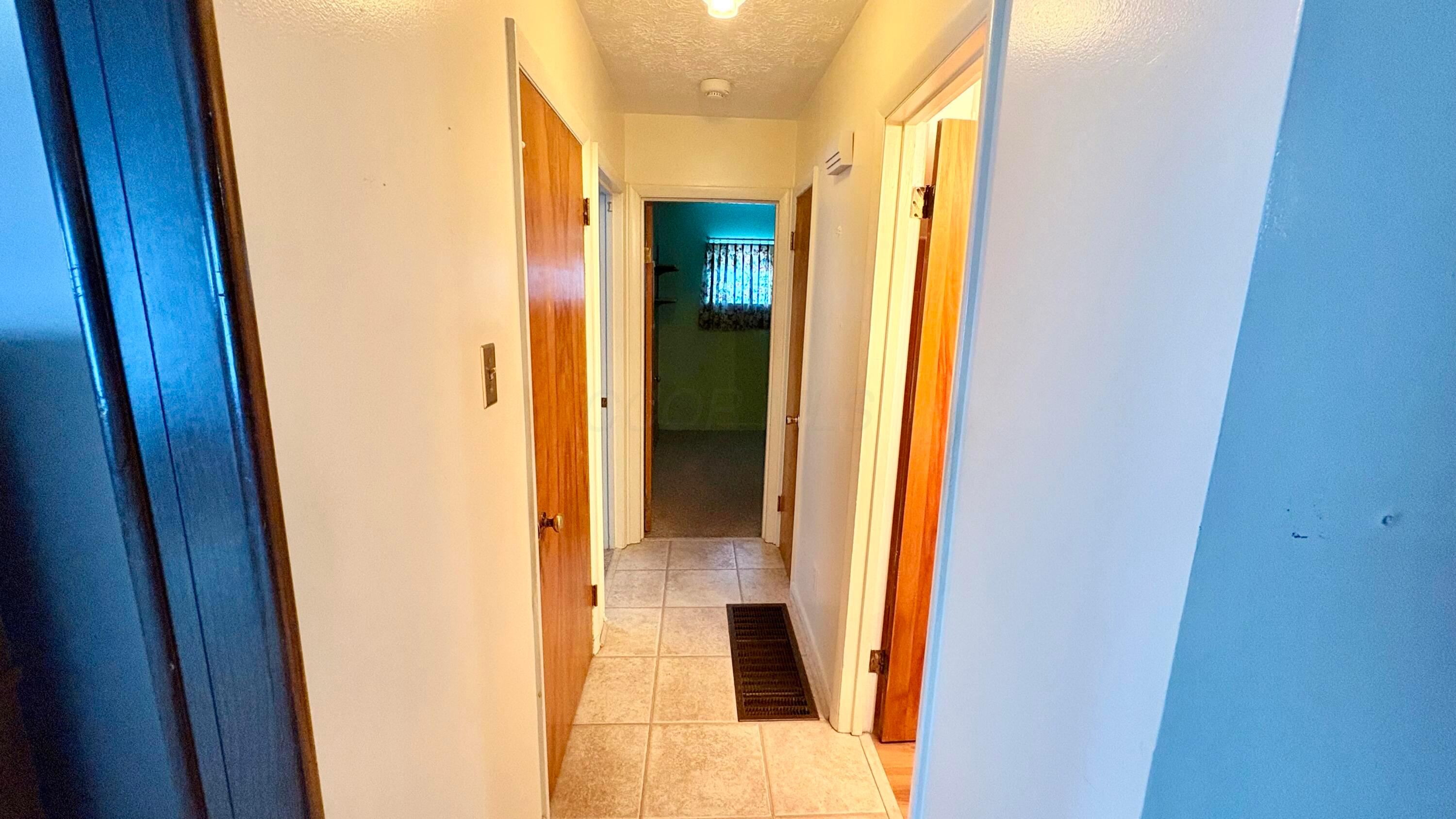 3321 Eakin Road Property Photo 18