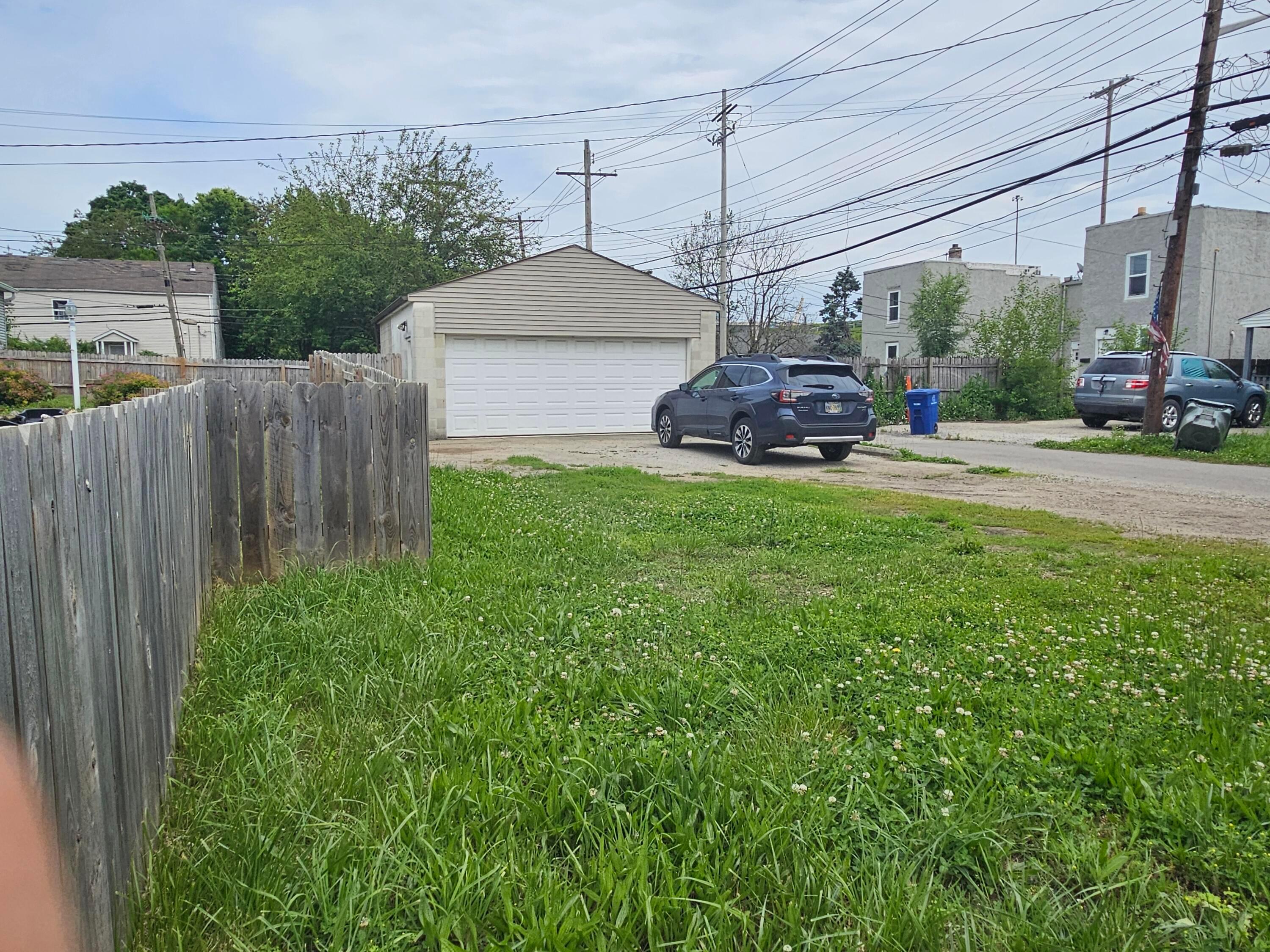 795 Campbell Avenue Property Photo 7
