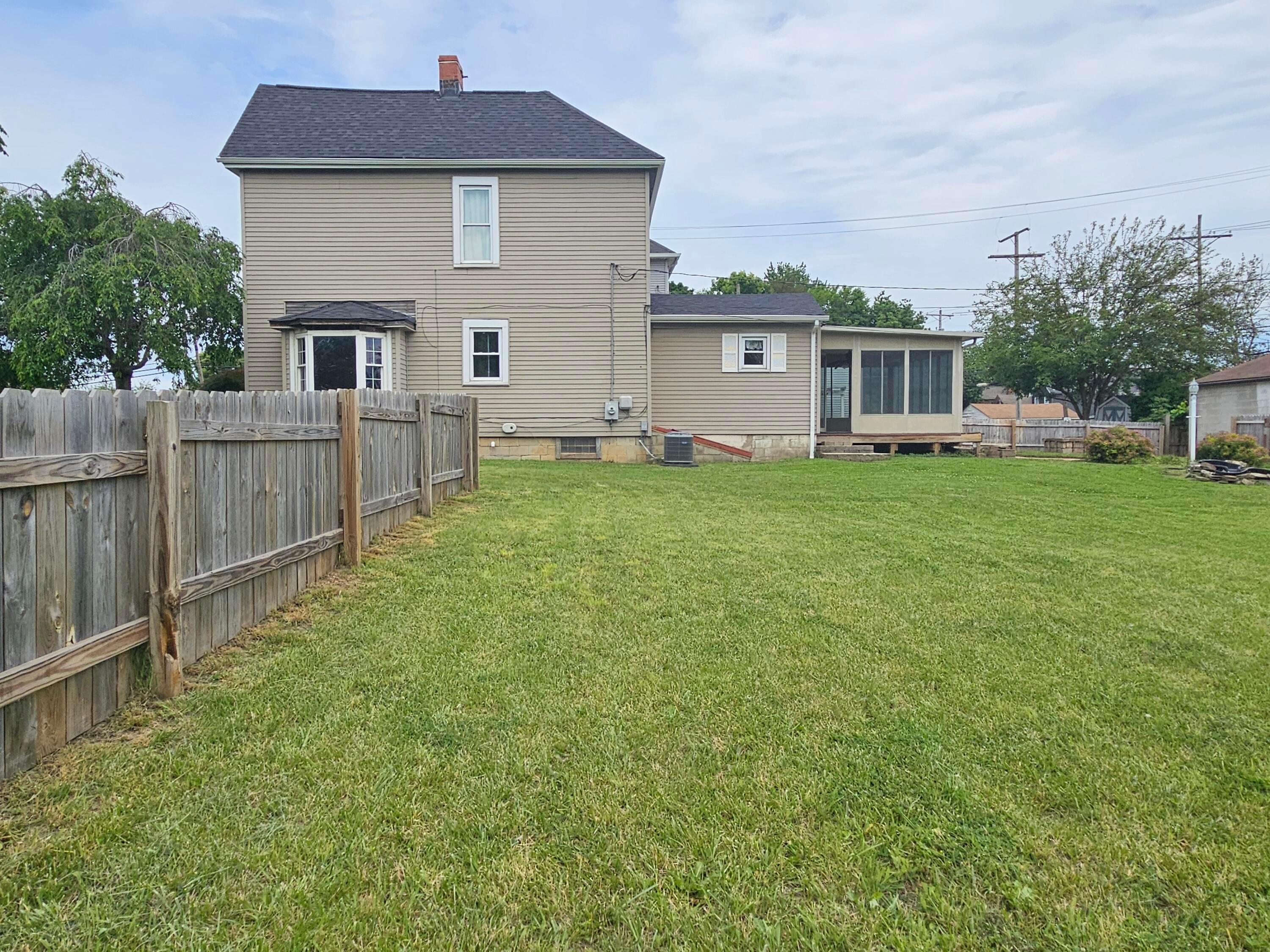 795 Campbell Avenue Property Photo 8