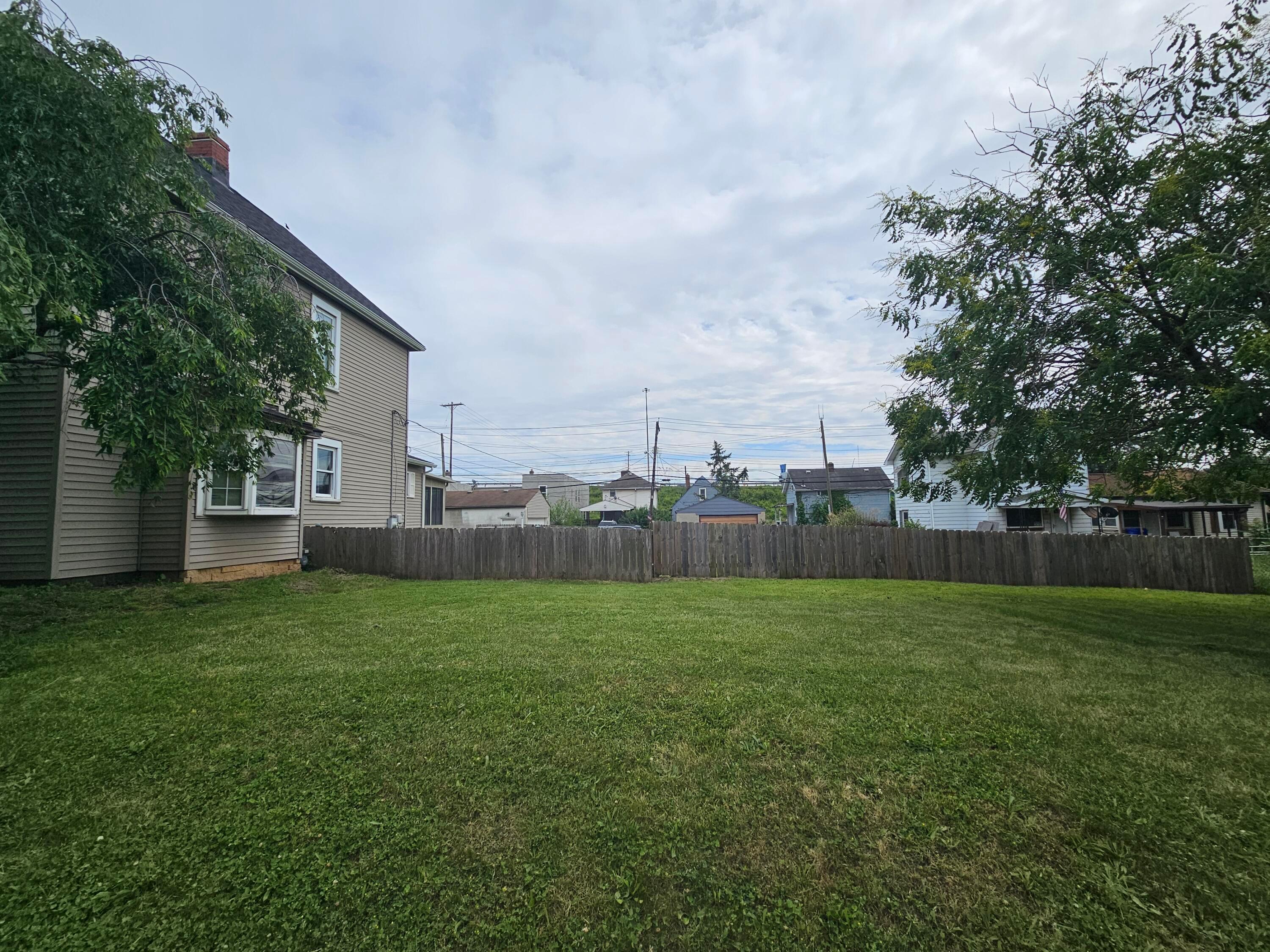 795 Campbell Avenue Property Photo 12